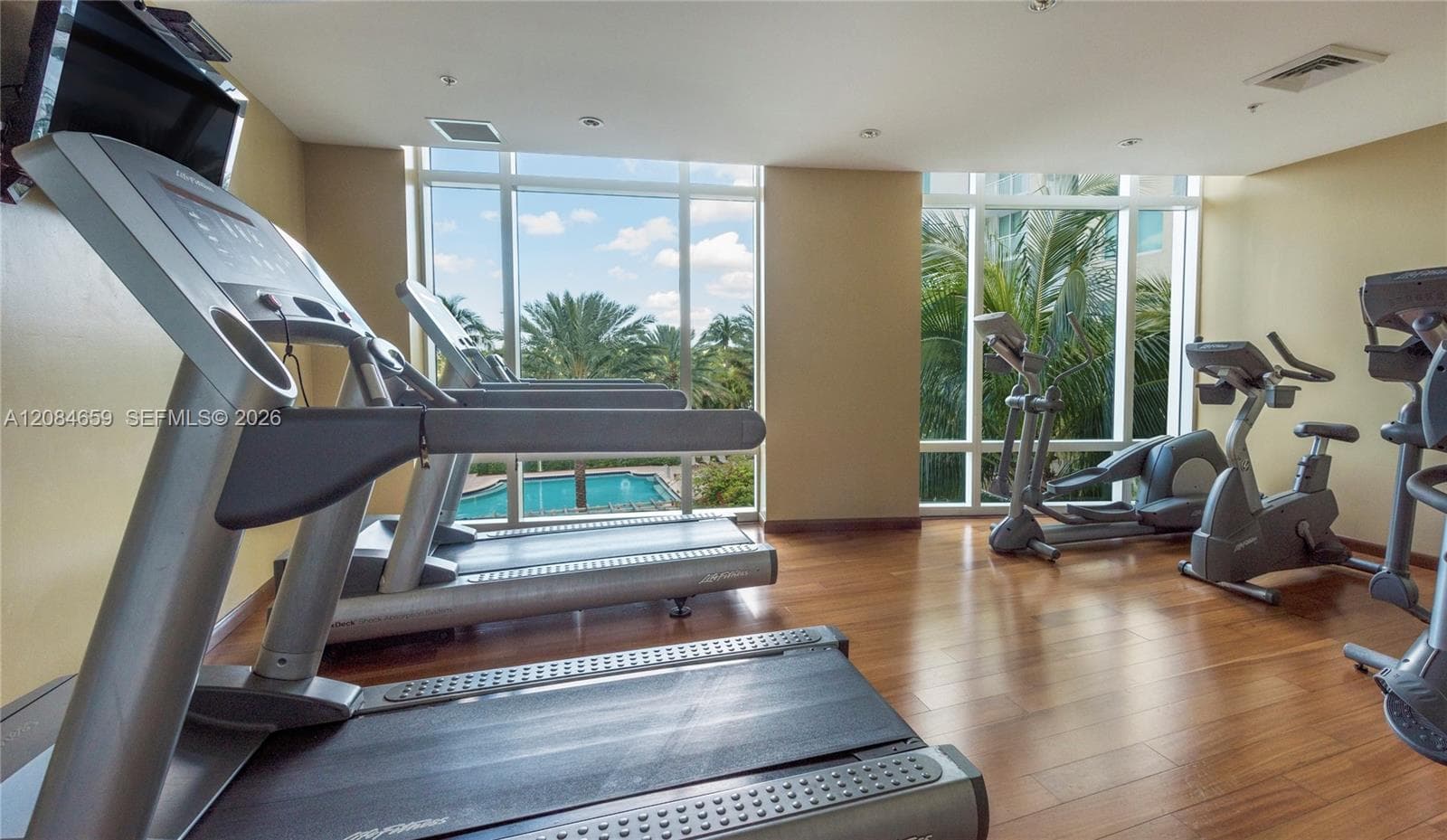 Duo · #2204W in Hallandale Beach - Photo 18