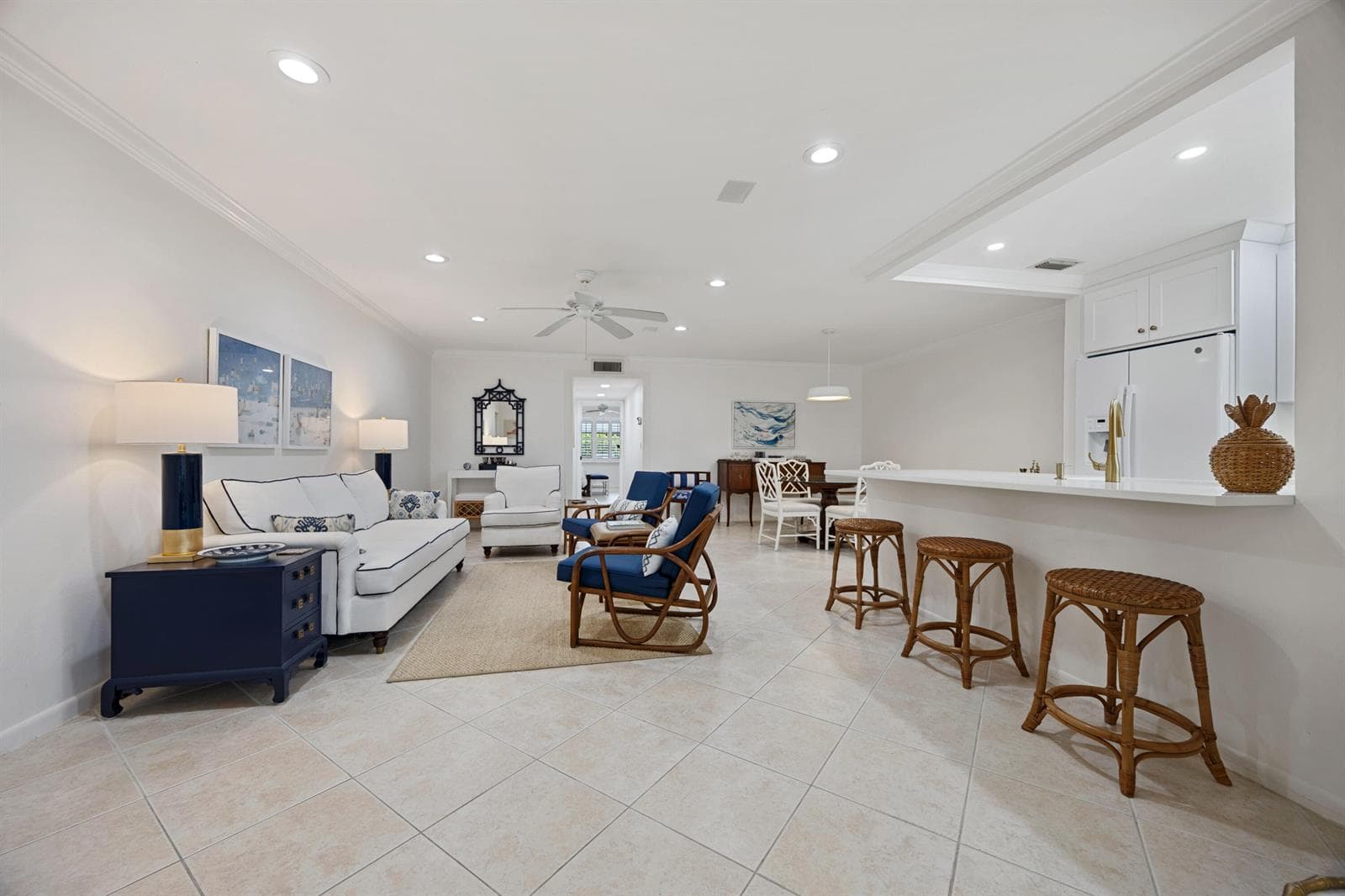 Living/Kitchen