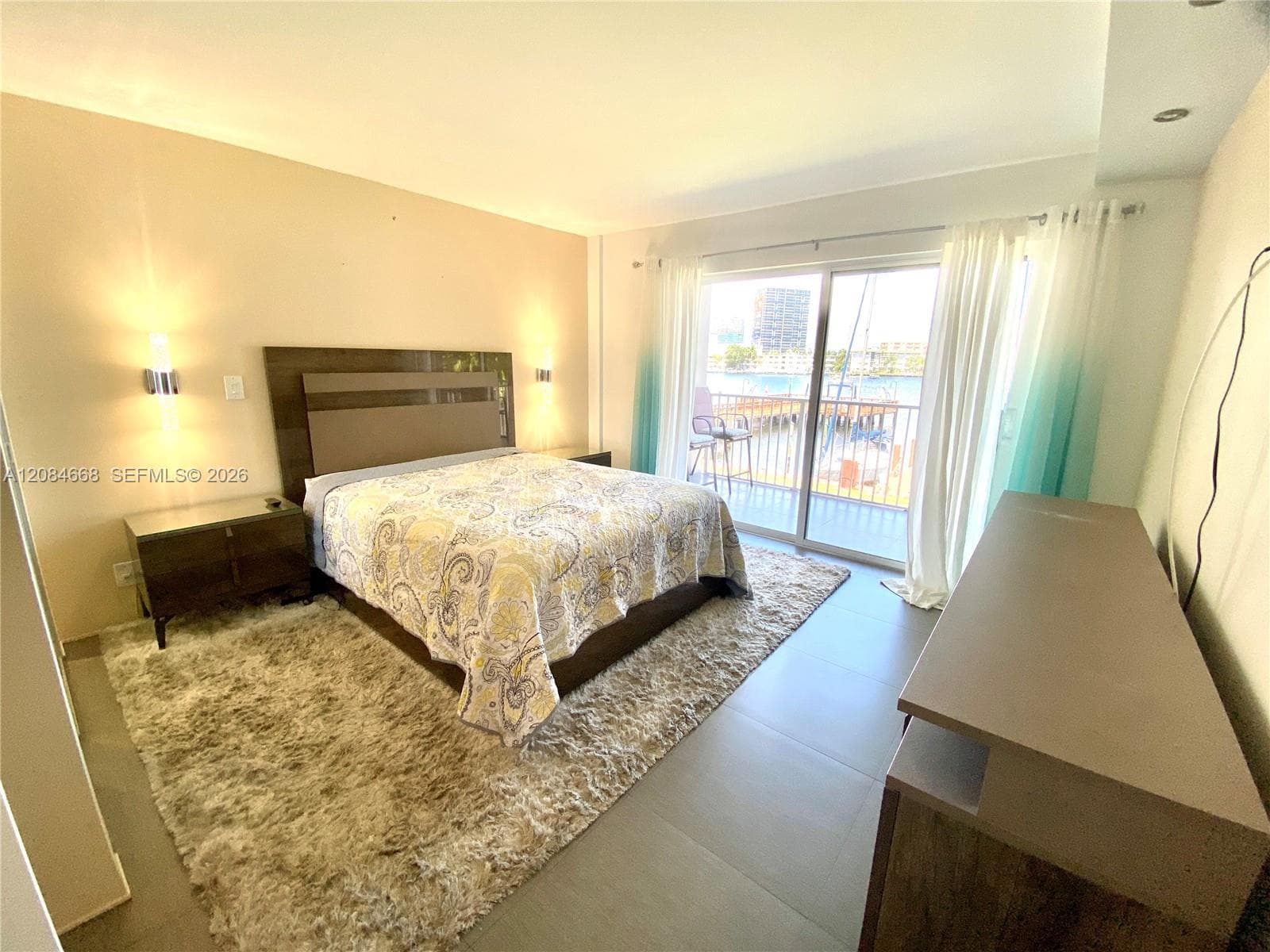 PARK LAYNE TOWERS CONDO · #9 in Hallandale Beach - Photo 12