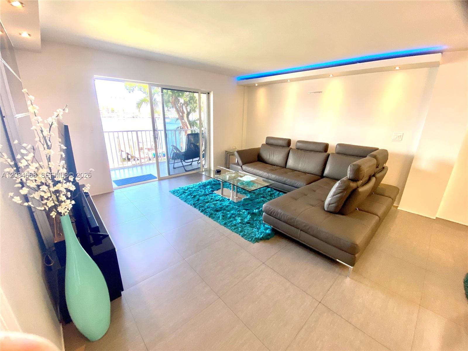 PARK LAYNE TOWERS CONDO · #9 in Hallandale Beach - Photo 9