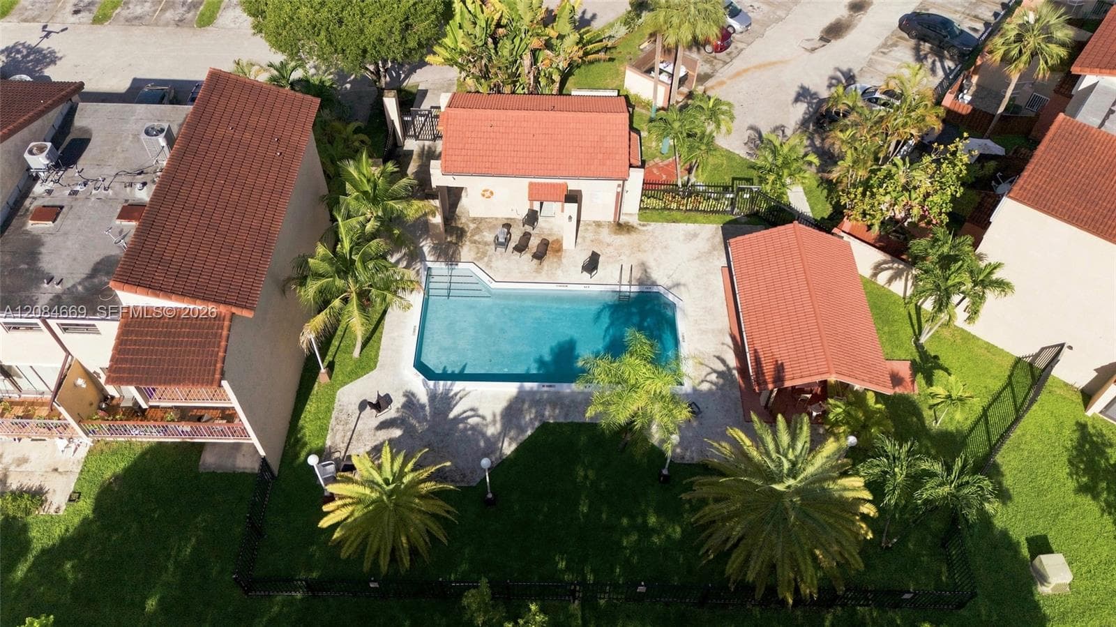 Windsong Lakes · #12-21 in Miami - Photo 28