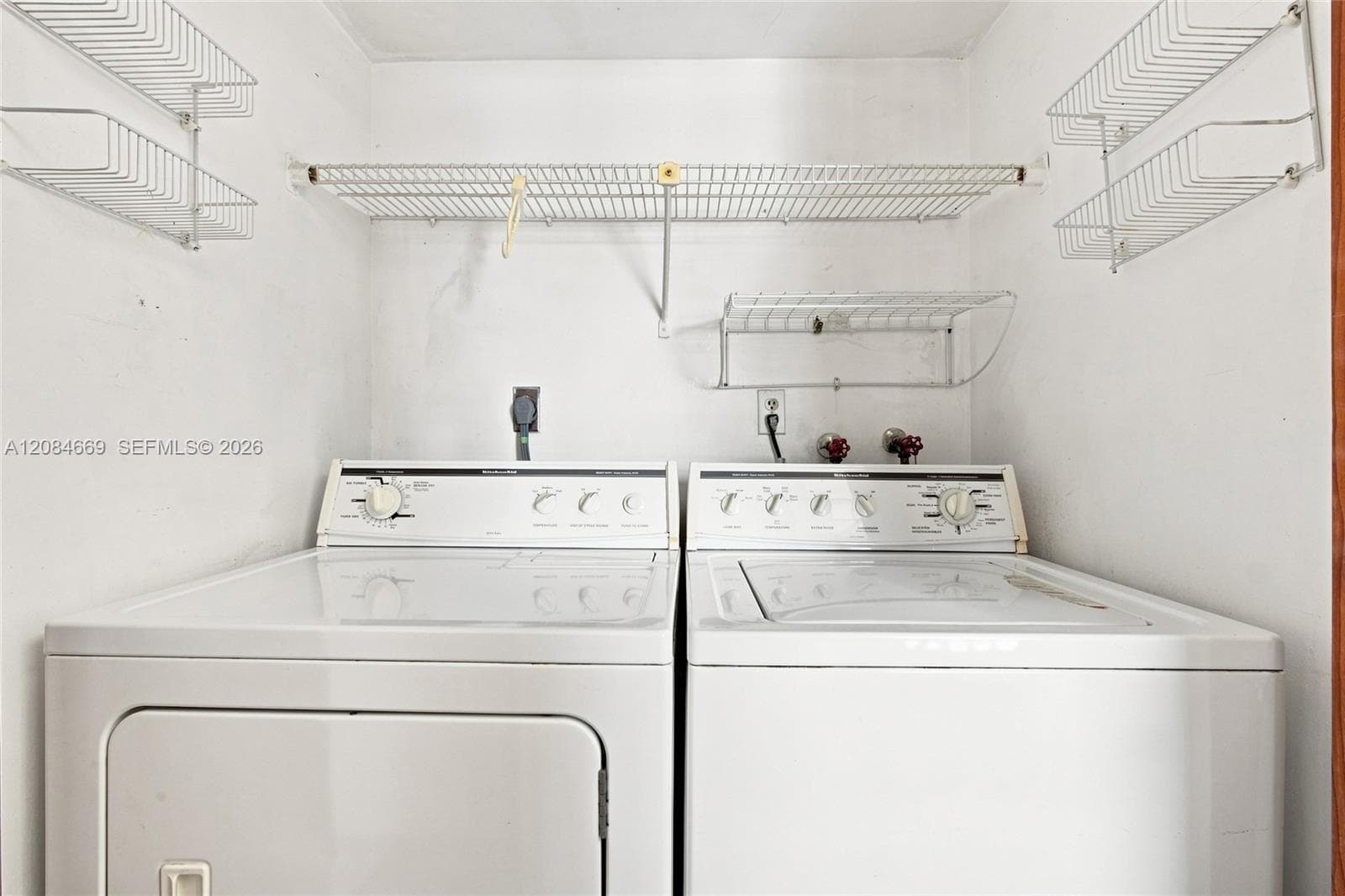 Windsong Lakes · #12-21 in Miami - Photo 24