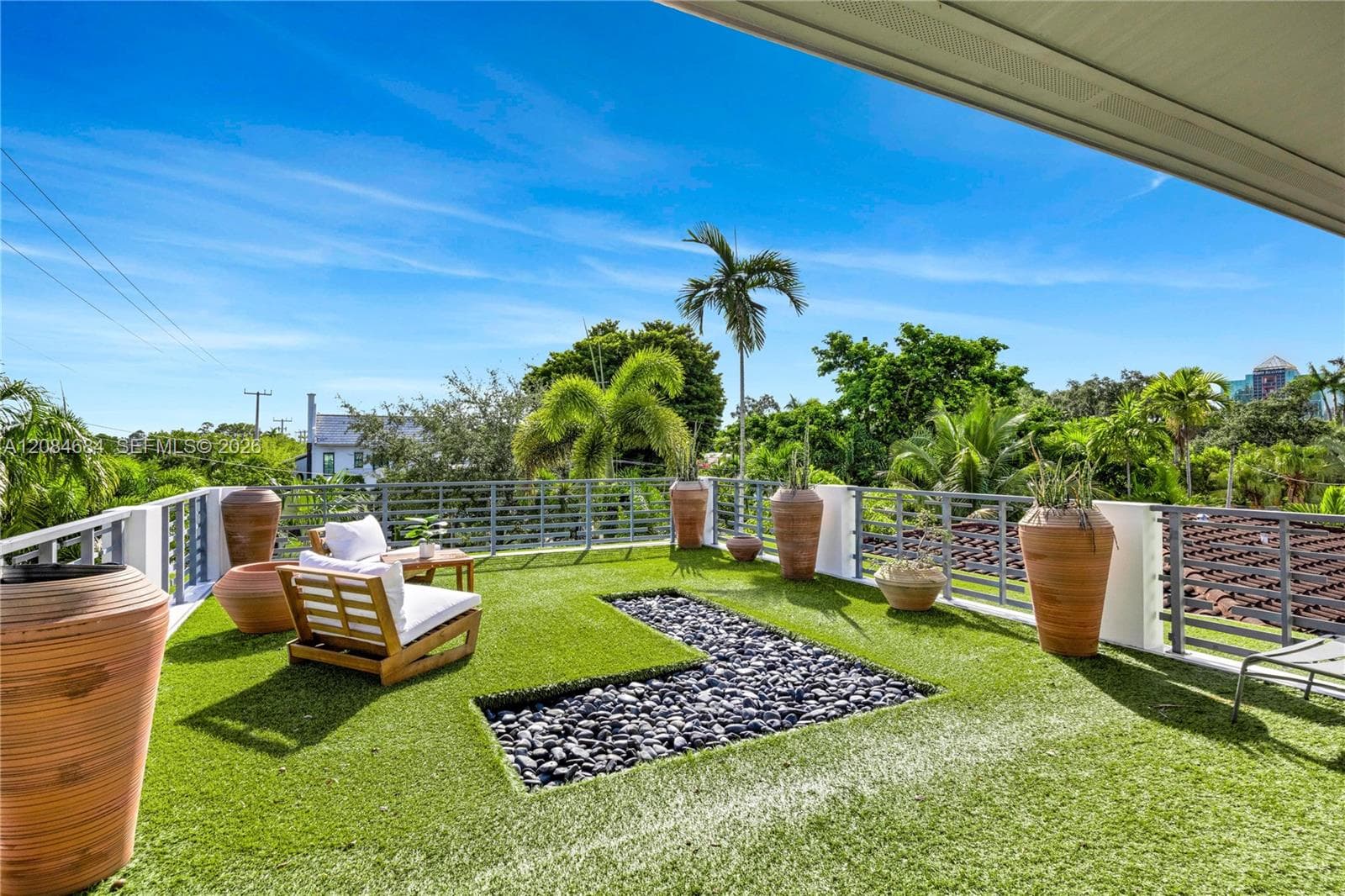 2nd Floor Patio