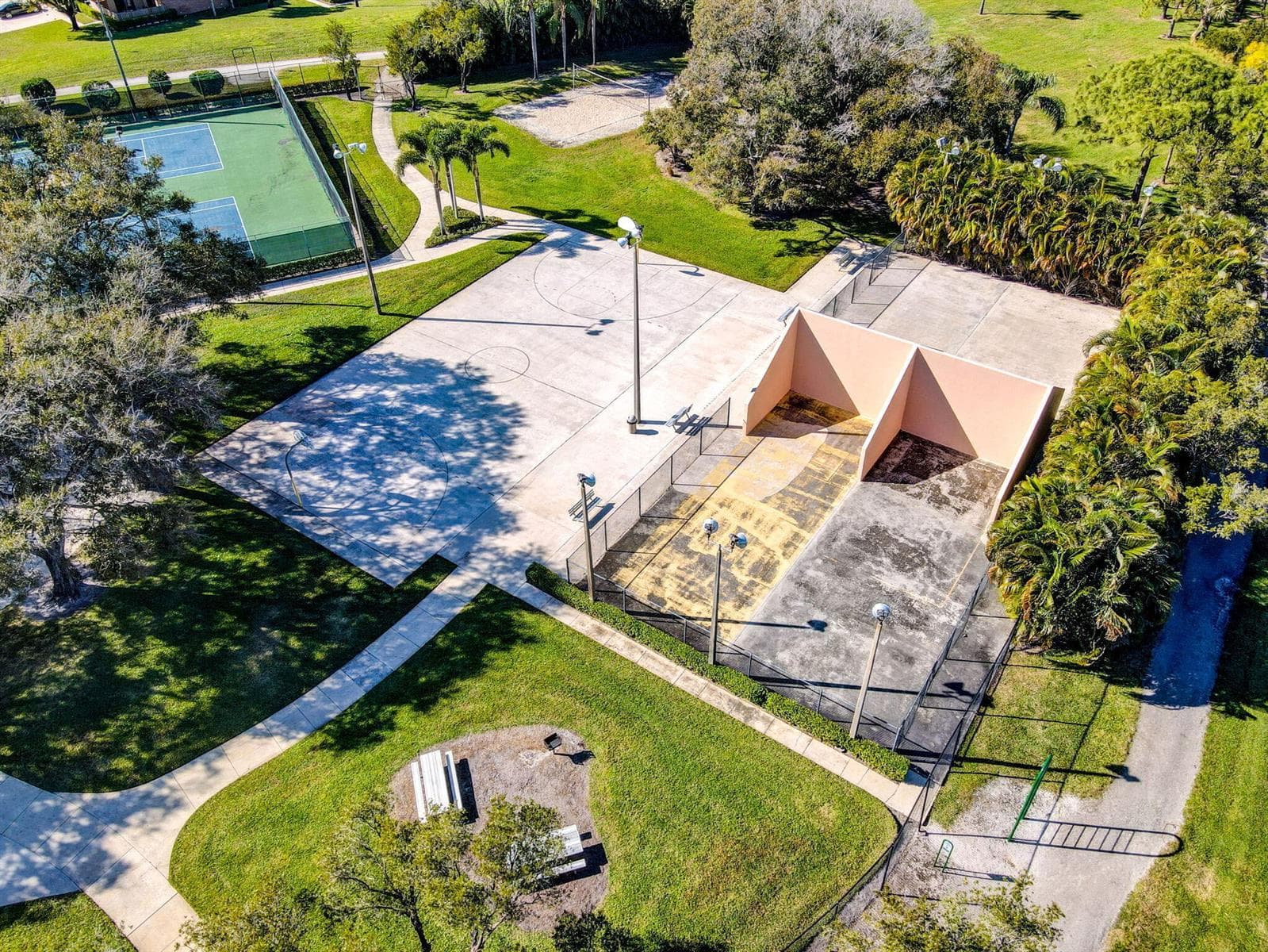 60-web-or-mls-Sandalwood Lakes (21)