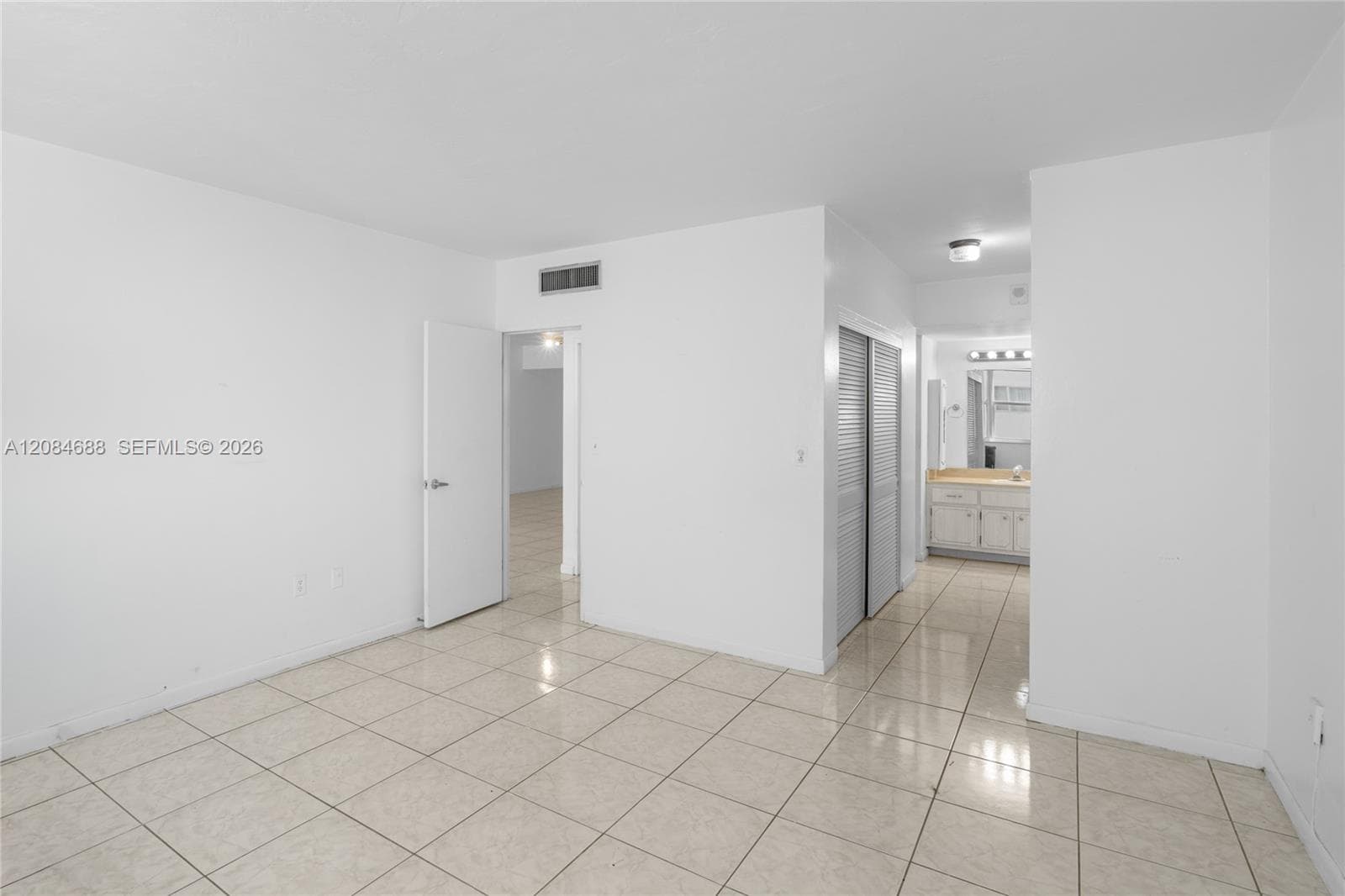 CARRIAGE CLUB SOUTH CONDO · #5E in Miami Beach - Photo 18