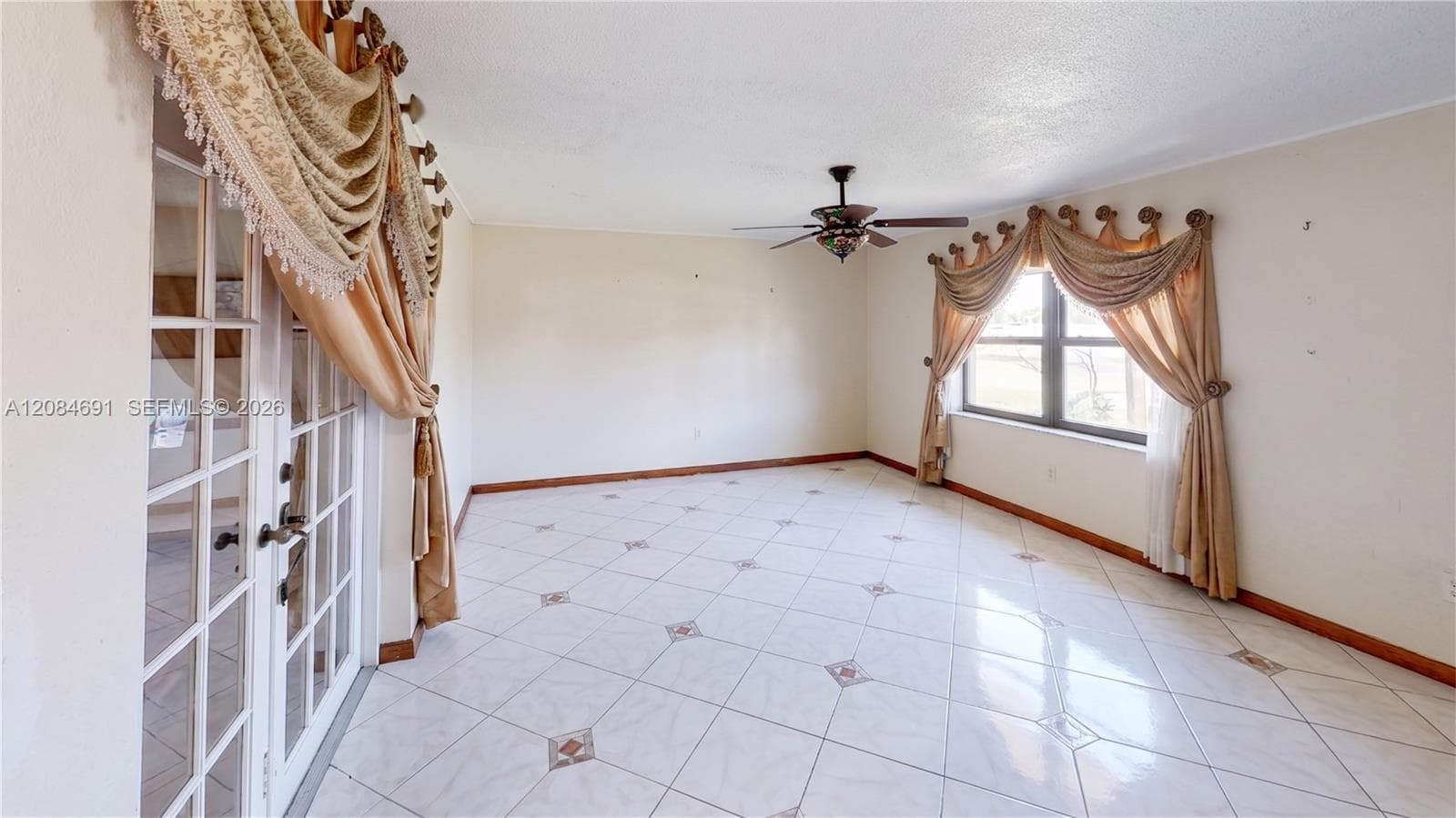 10900 SW 177th Ter photo 13
