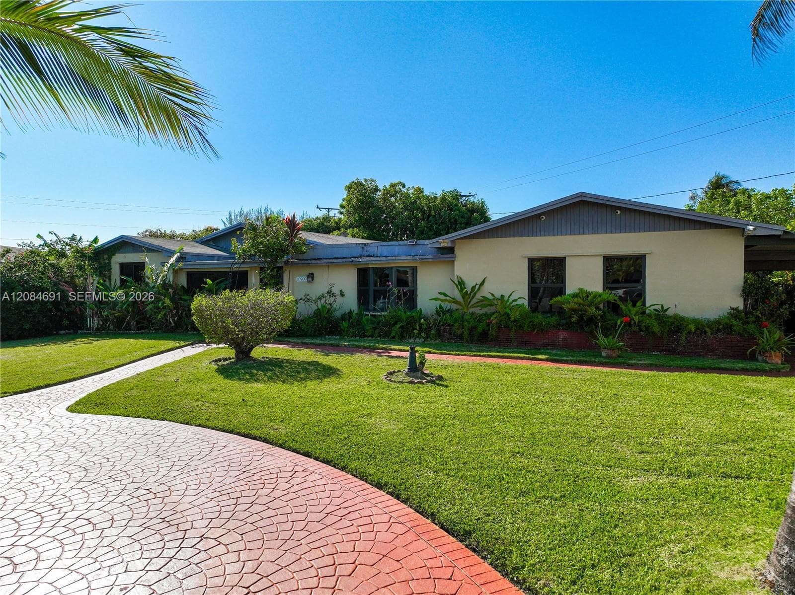 10900 SW 177th Ter photo 71