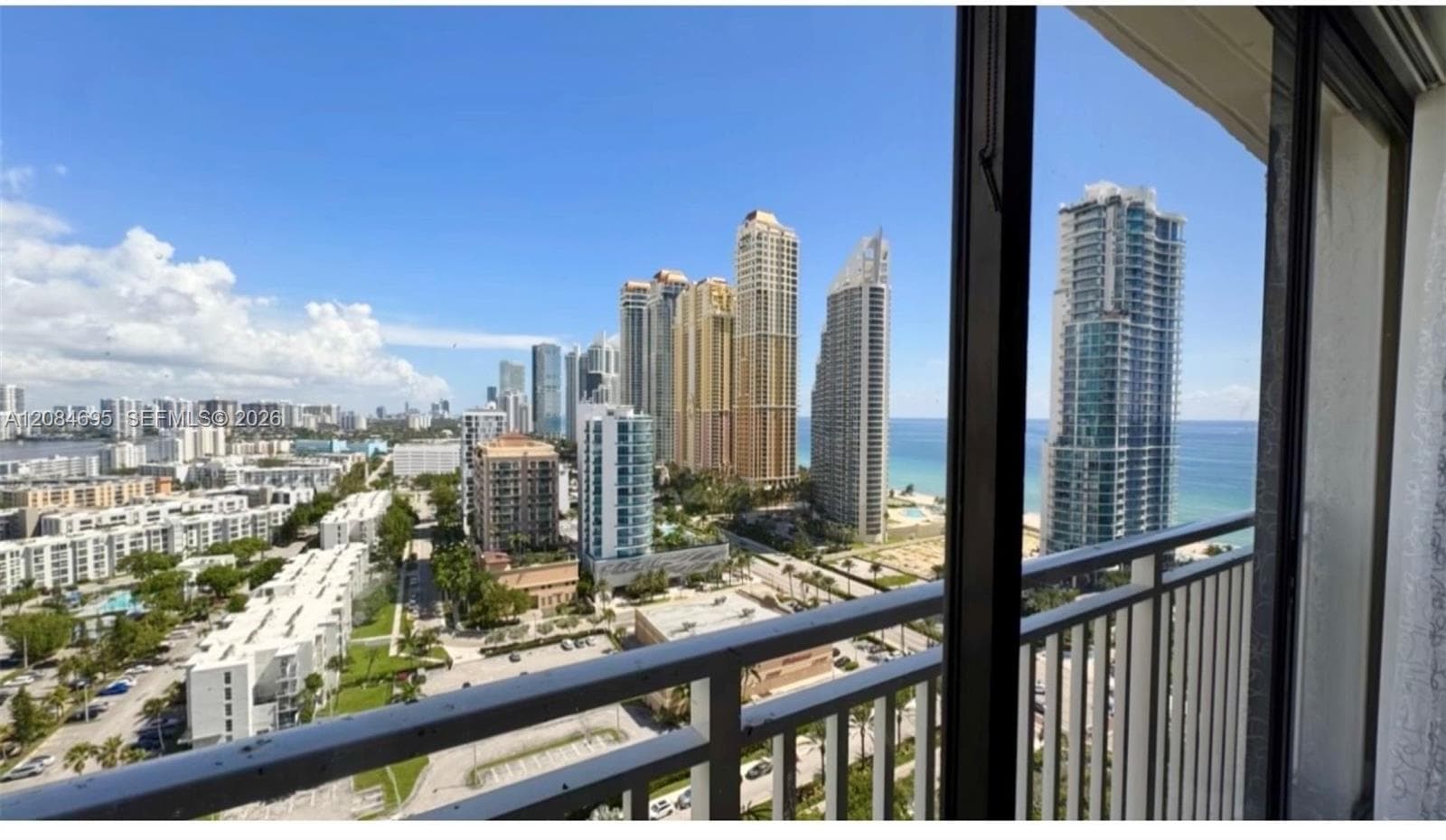 WINSTON TOWERS 600 CONDO · #2415 in Sunny Isles Beach - Photo 2