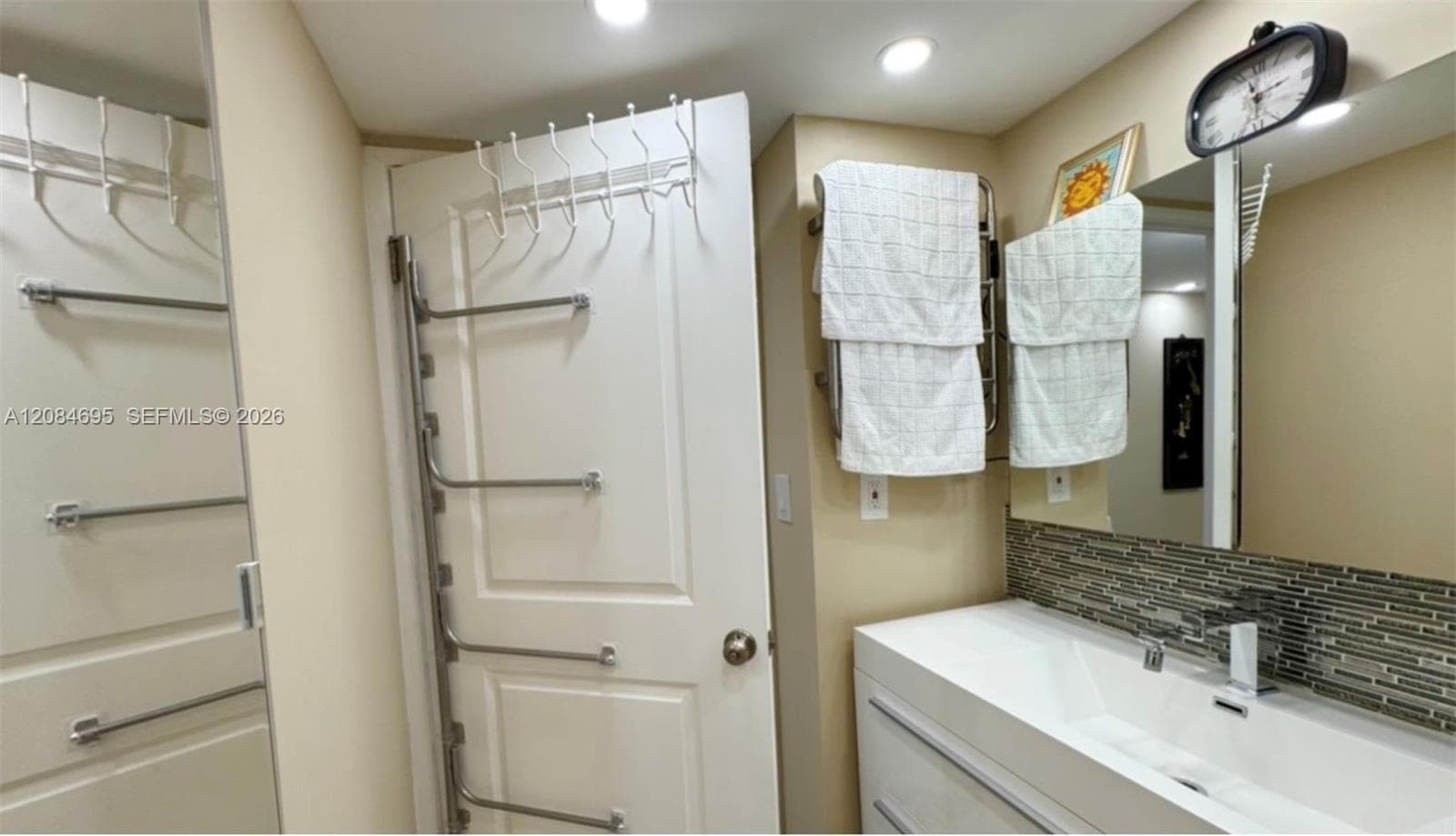 WINSTON TOWERS 600 CONDO · #2415 in Sunny Isles Beach - Photo 17