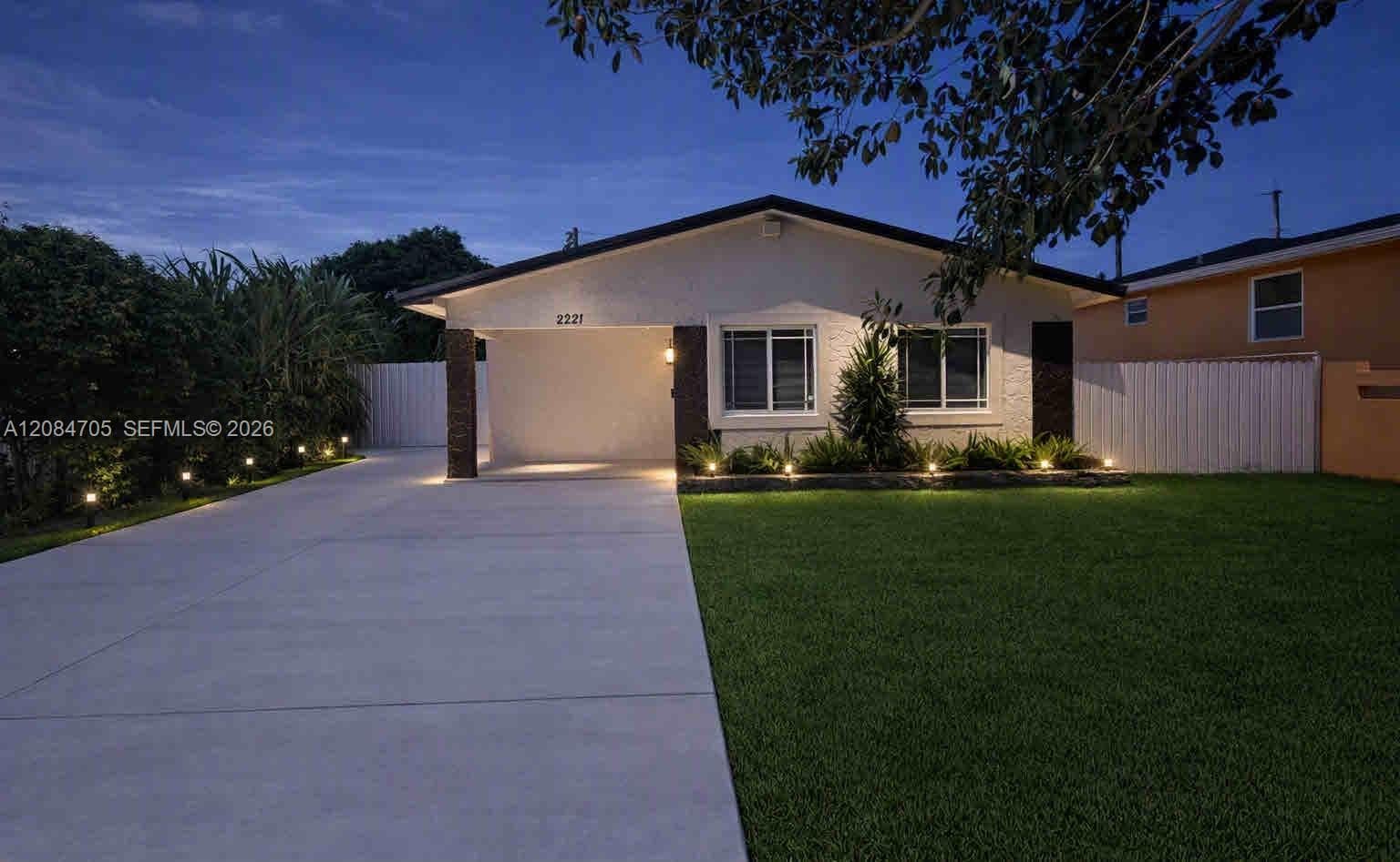 2221 NW 170th St photo 1