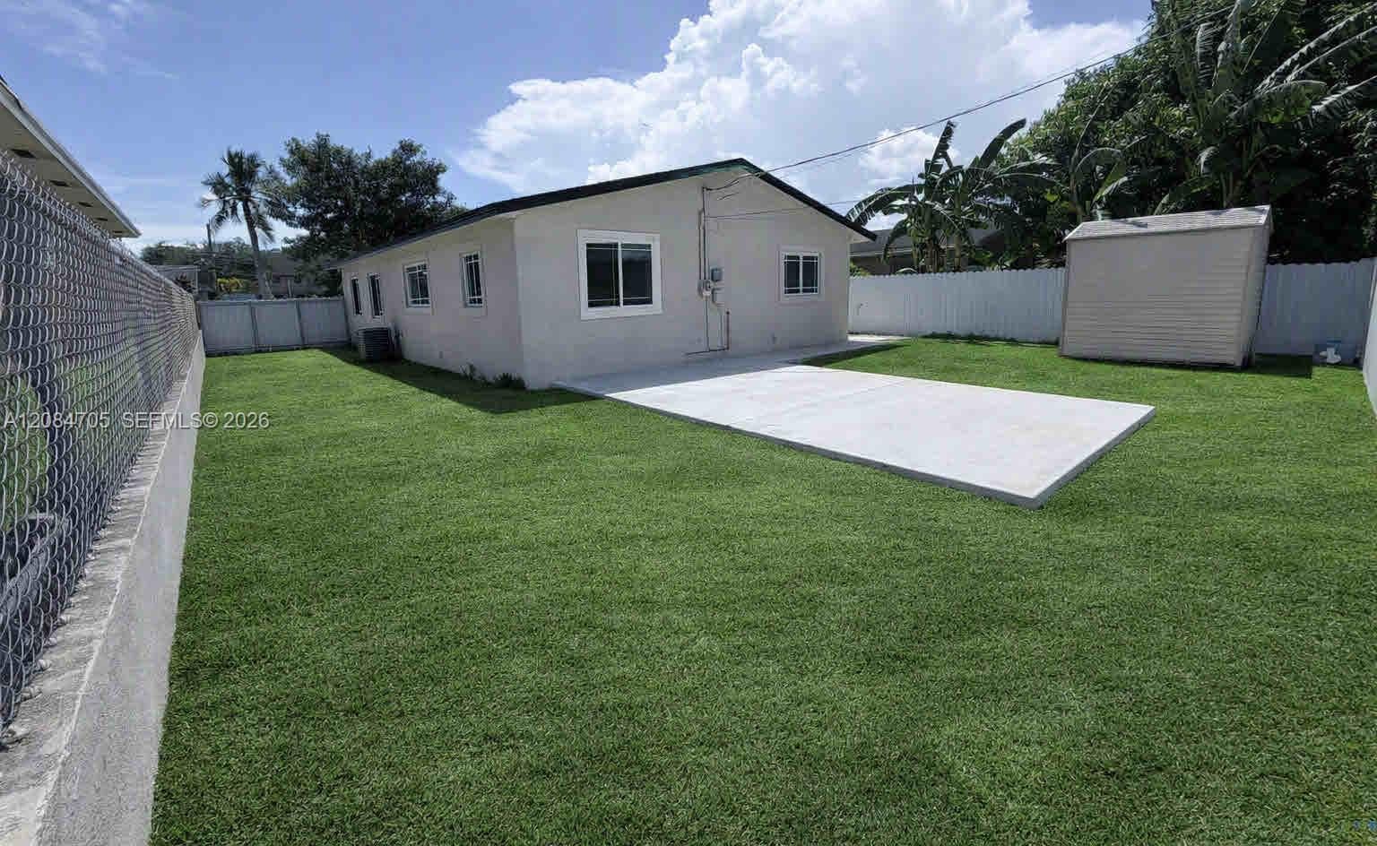 2221 NW 170th St photo 25