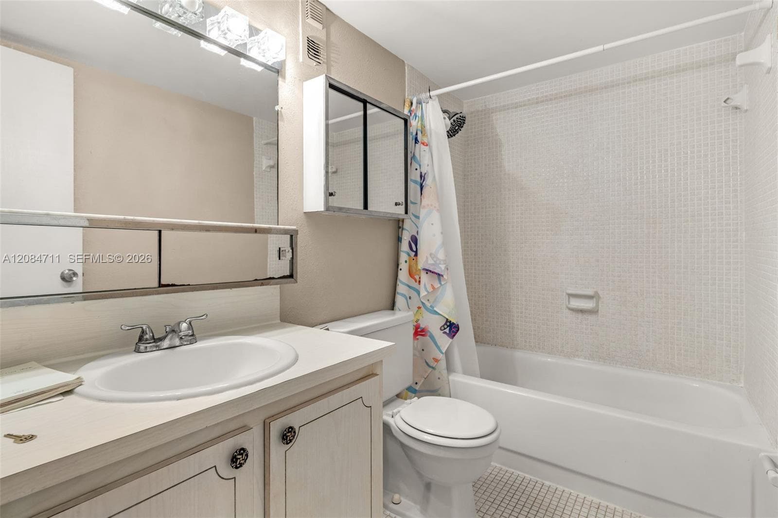 Jade Winds Condominium · #508 in Miami - Photo 12