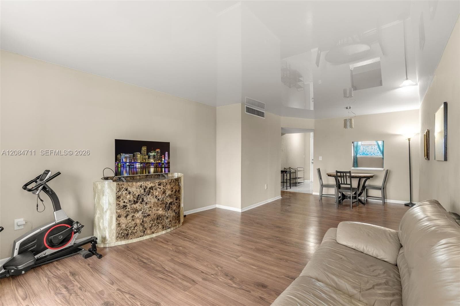 Jade Winds Condominium · #508 in Miami - Photo 5