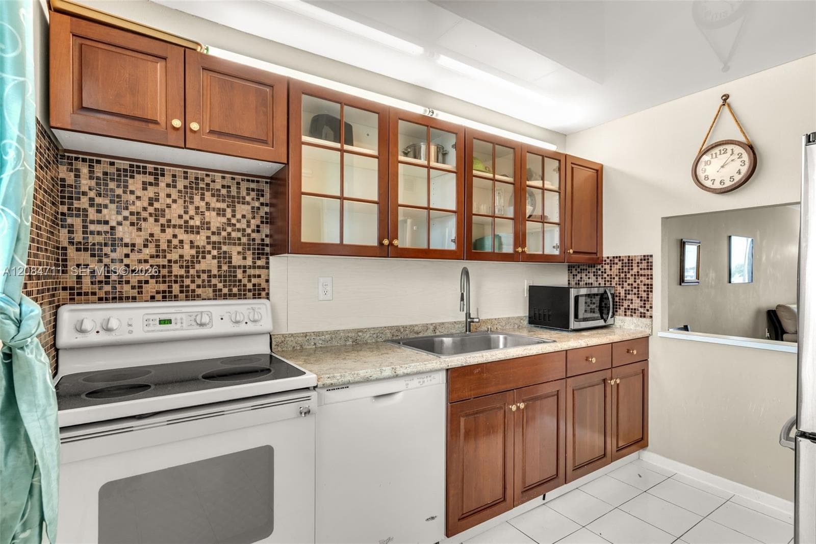 Jade Winds Condominium · #508 in Miami - Photo 9