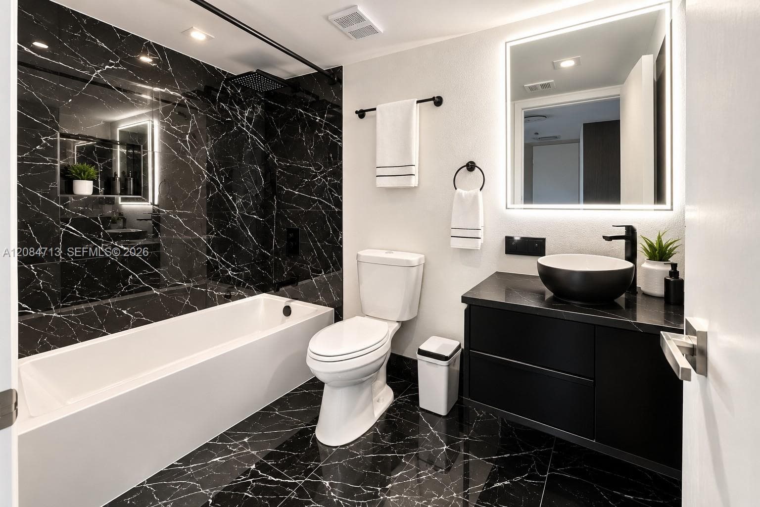 MADISON DOWNTOWN CONDO · #W-1408 in Miami - Photo 16