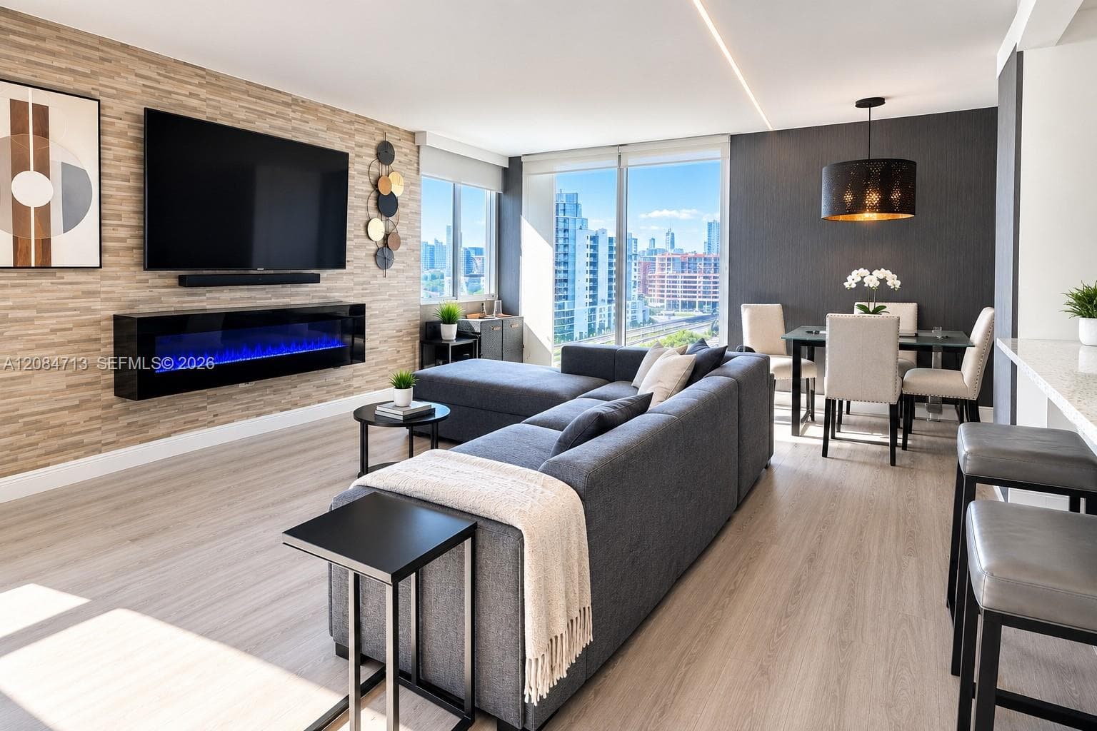 MADISON DOWNTOWN CONDO · #W-1408 in Miami - Photo 1