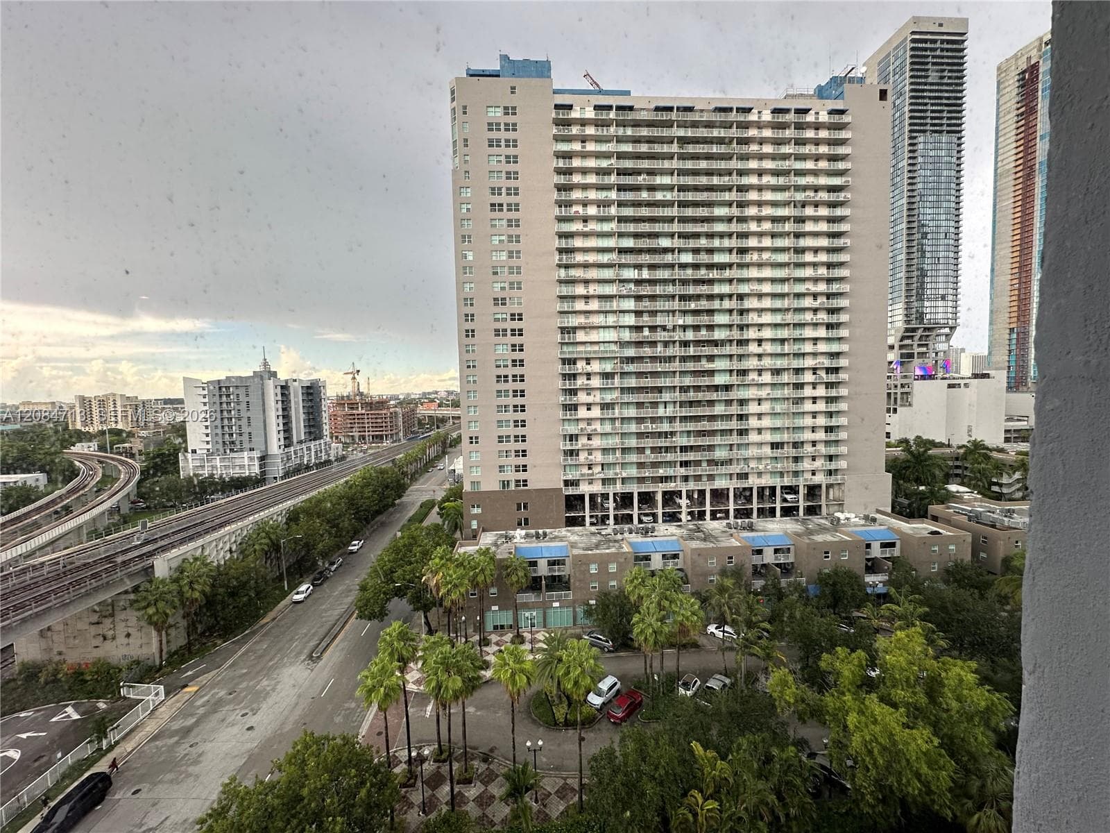 MADISON DOWNTOWN CONDO · #W-1408 in Miami - Photo 18