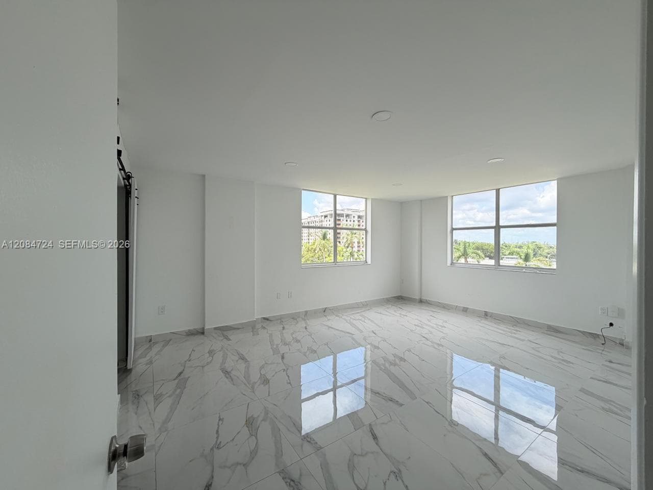 JOCKEY CLUB CONDO UNIT II · #6E in Miami - Photo 6
