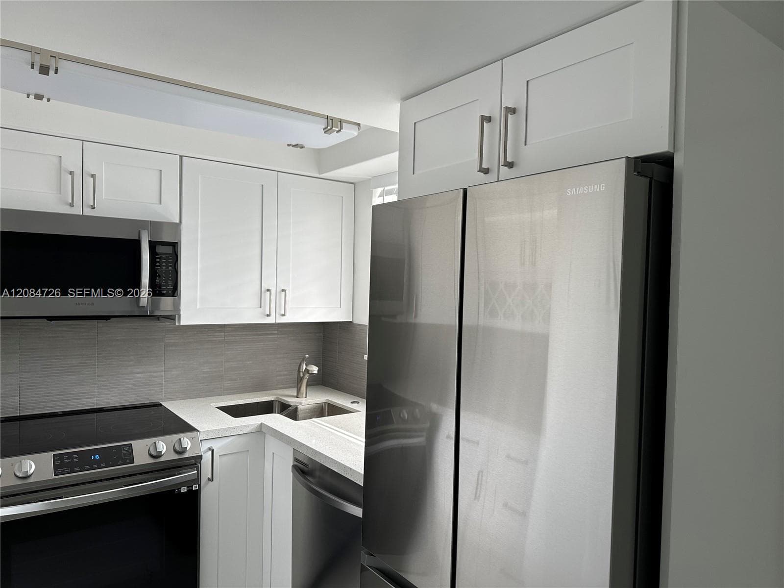 APRIL SONG CONDO · #423 in Hallandale Beach - Photo 1