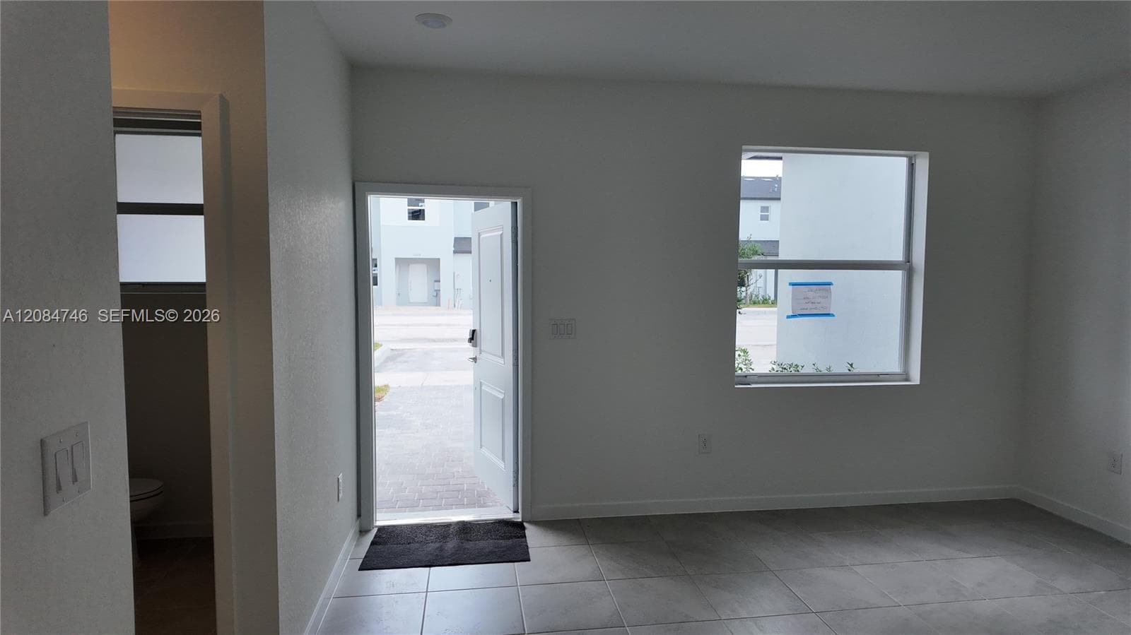 11052 SW 230 TERR photo 5