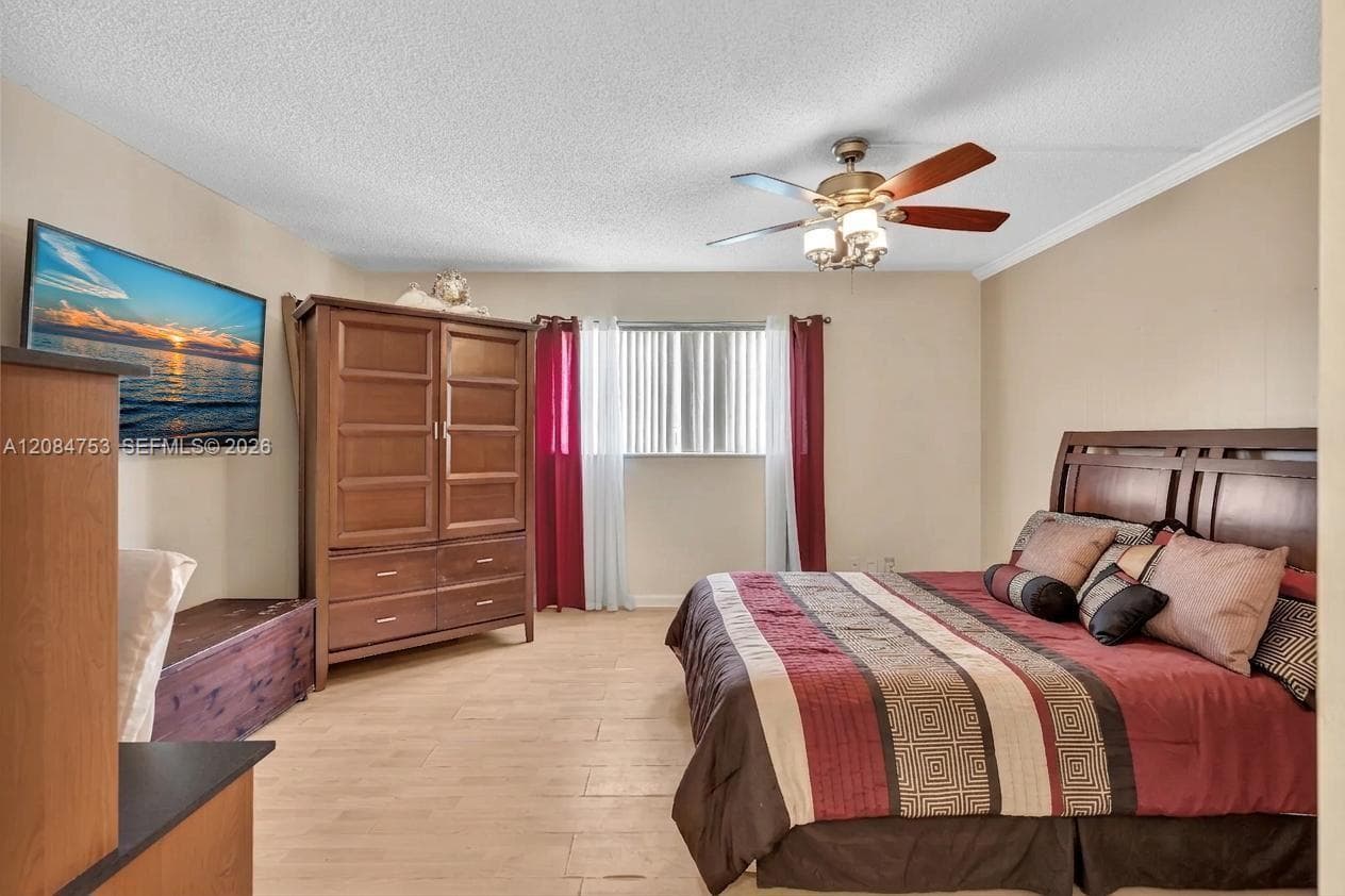 Meadowbrook Towers · #206 in Hallandale Beach - Photo 15