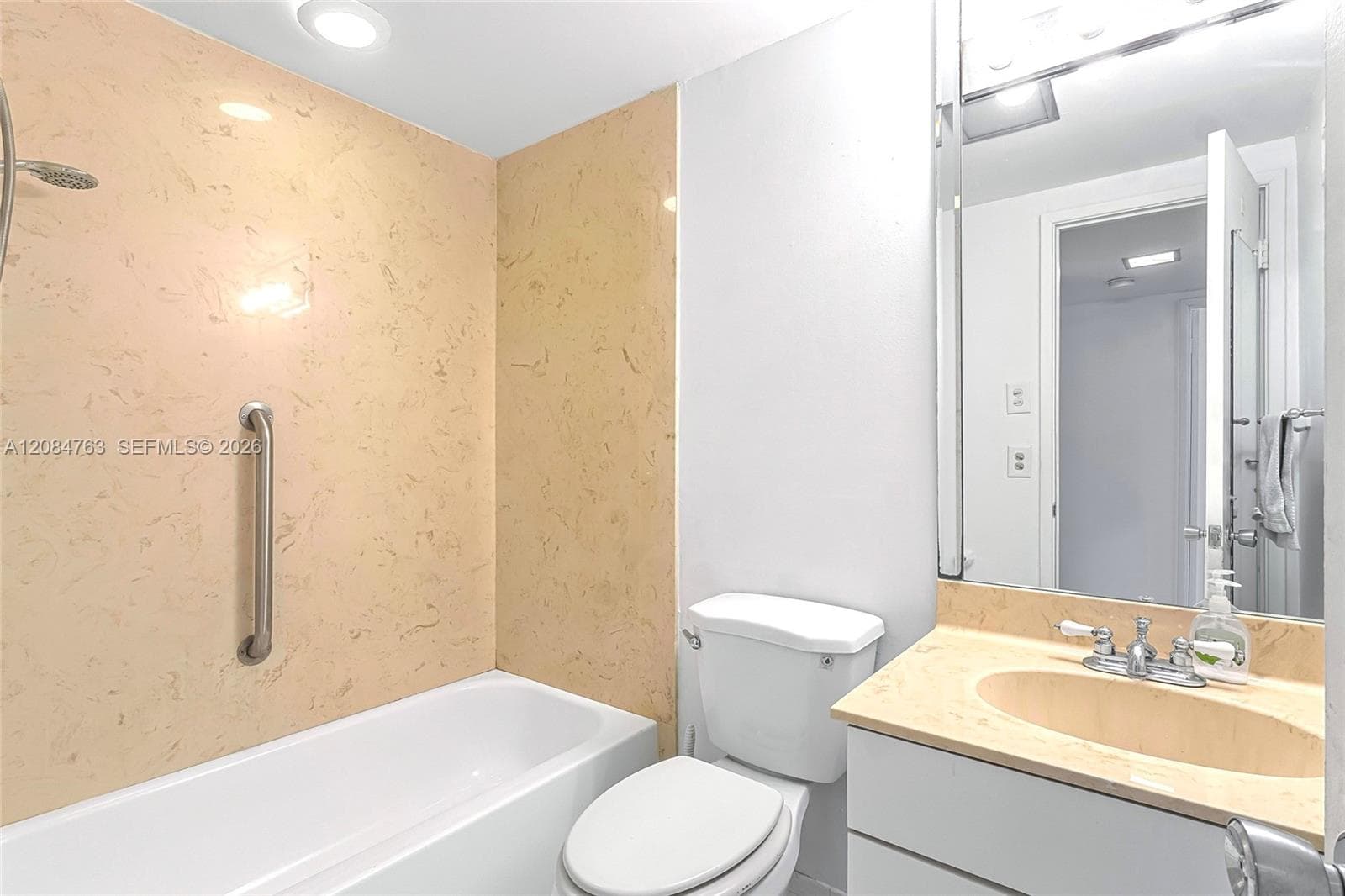 Garden Isles · #104 in Pompano Beach - Photo 18