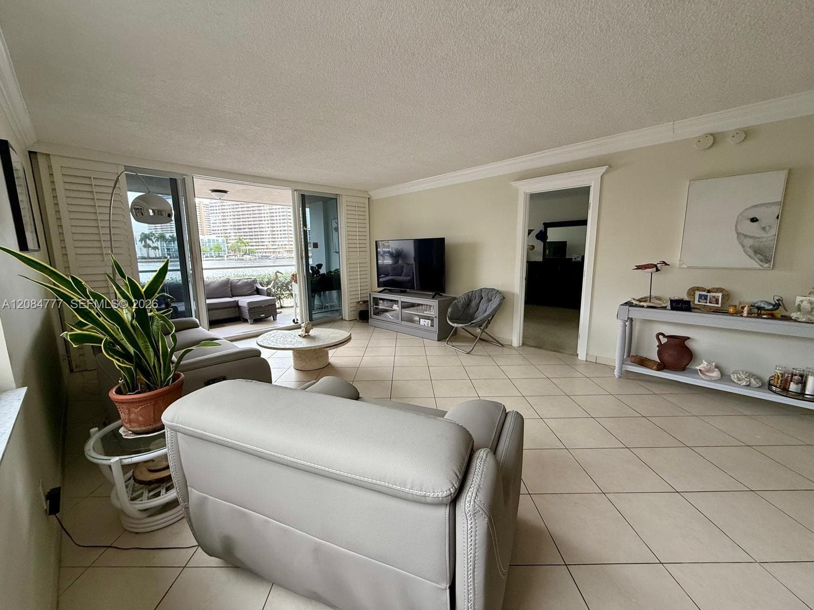 121 Golden Condo · #G2 in Hallandale Beach - Photo 14