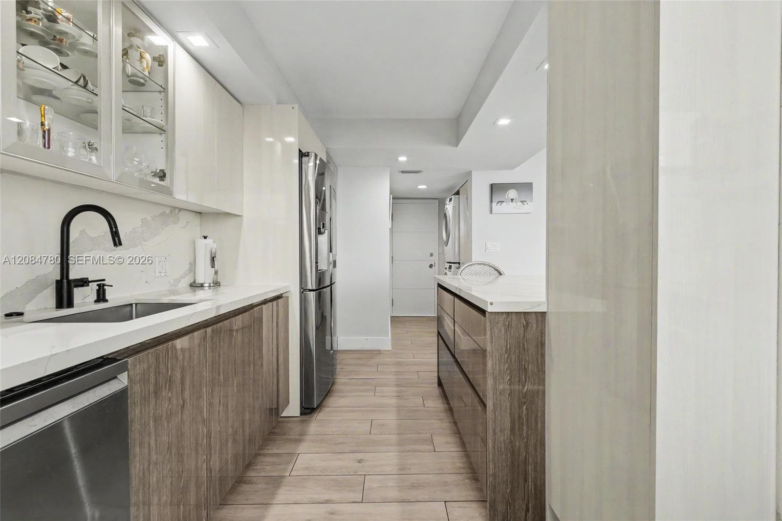 CLOISTER BEACH TOWERS · #17G in Boca Raton - Photo 7