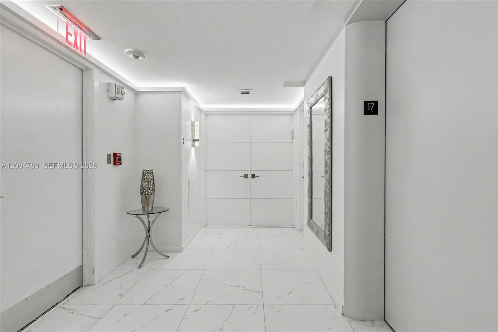 CLOISTER BEACH TOWERS · #17G in Boca Raton - Photo 3