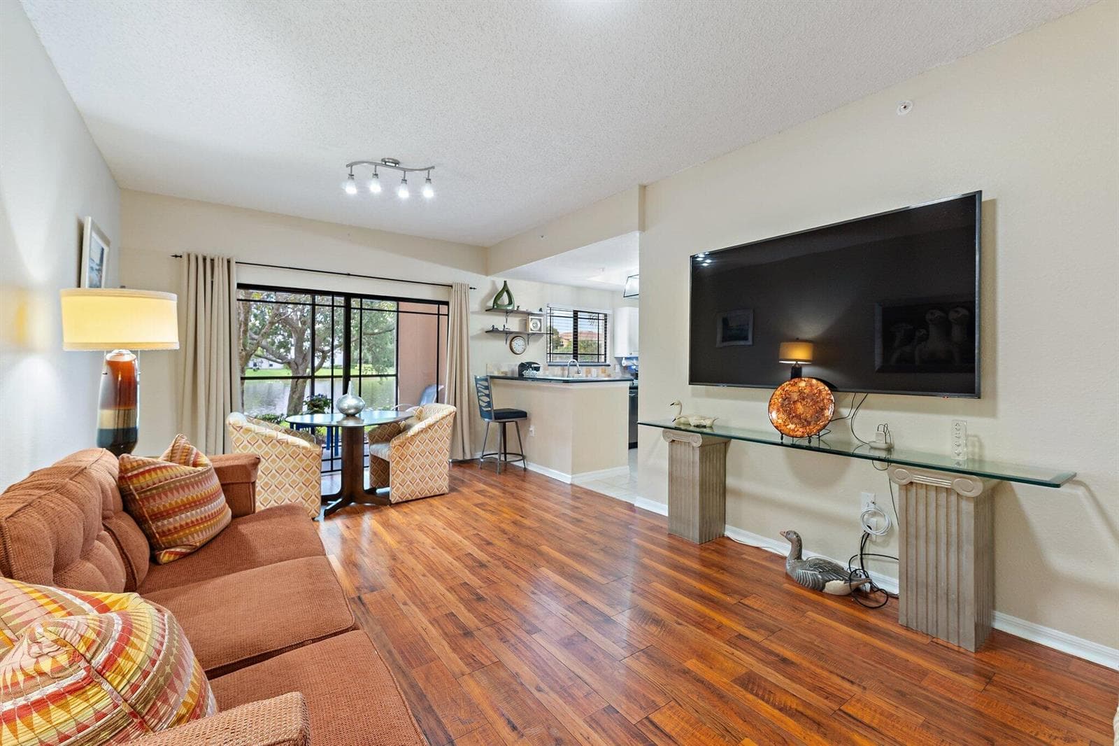 014-2811GrandePkwy-103-PalmBeachGardens-