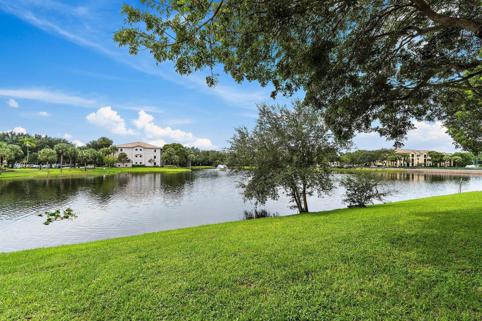 043-2811GrandePkwy-103-PalmBeachGardens-