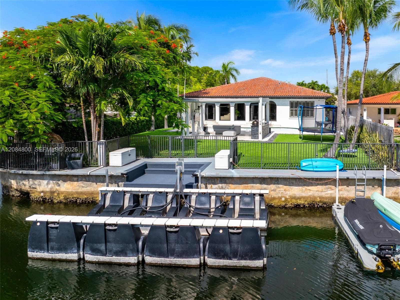 12905 Ixora Rd photo 85