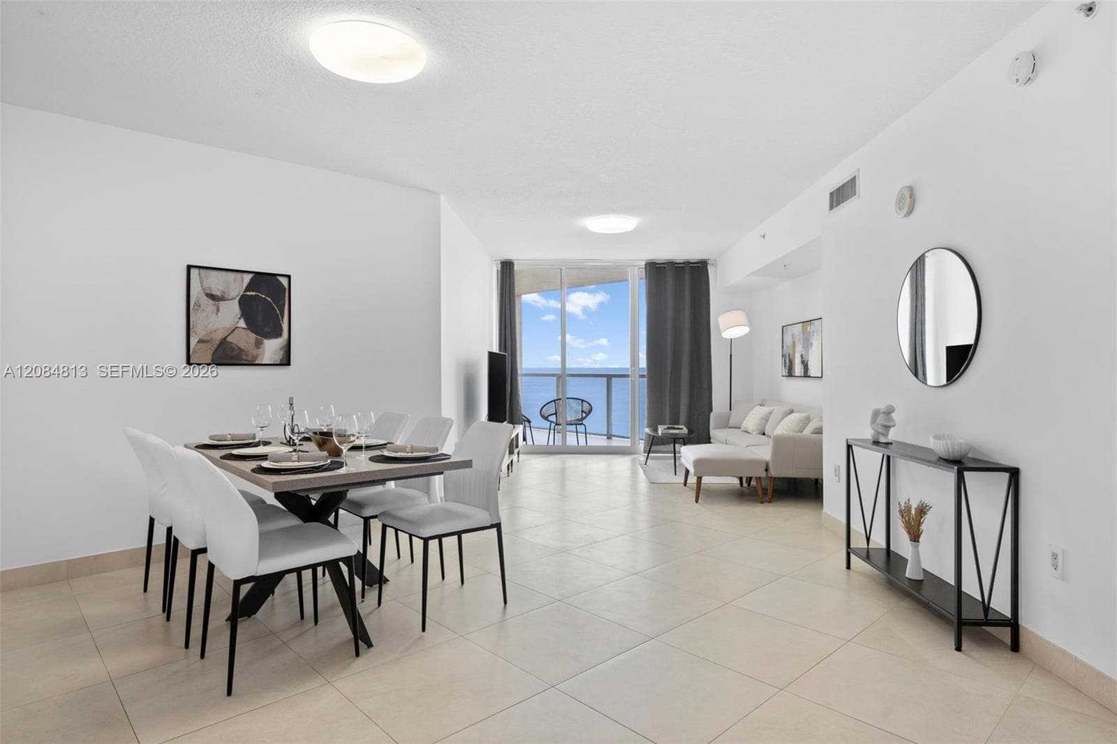 La Perla · #1710 in Sunny Isles Beach - Photo 1