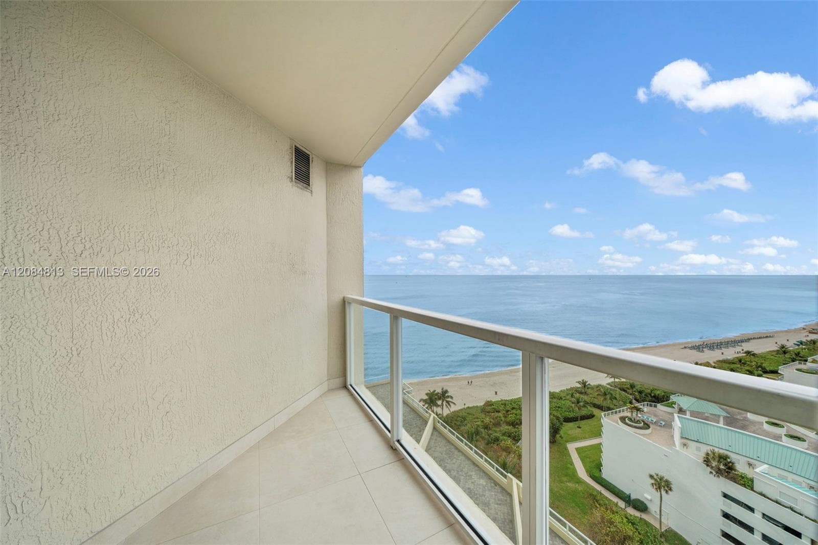 La Perla · #1710 in Sunny Isles Beach - Photo 14