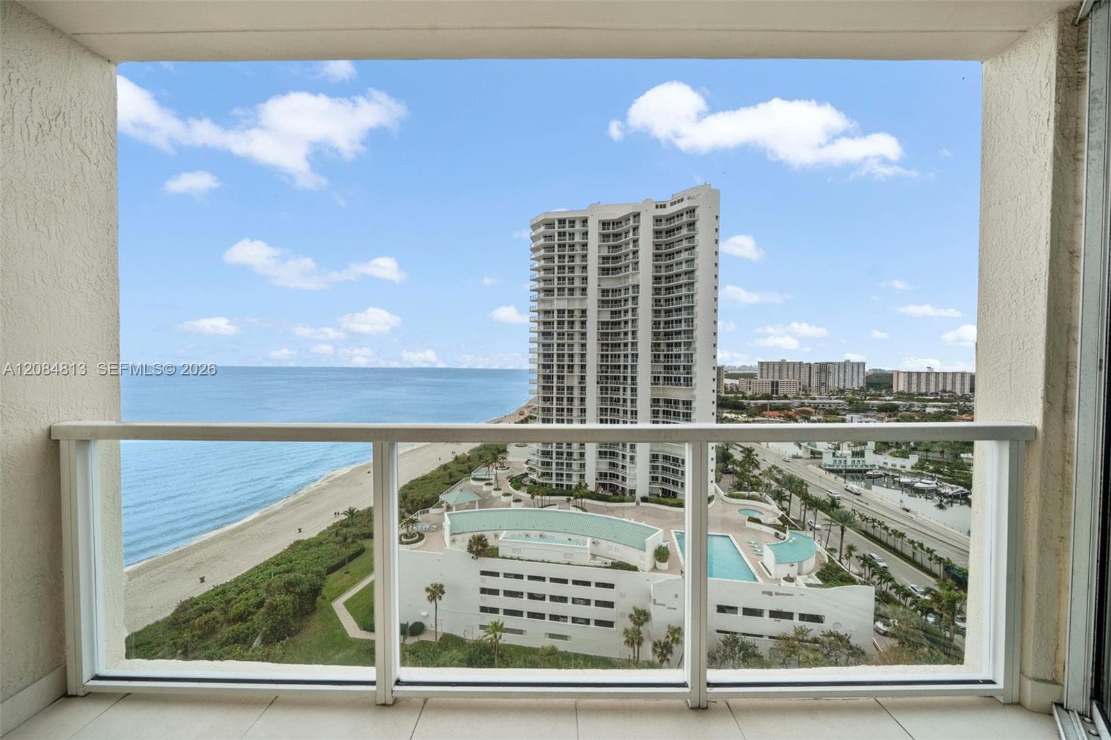La Perla · #1710 in Sunny Isles Beach - Photo 15