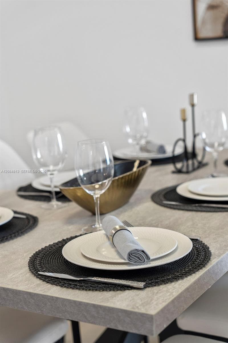 La Perla · #1710 in Sunny Isles Beach - Photo 19