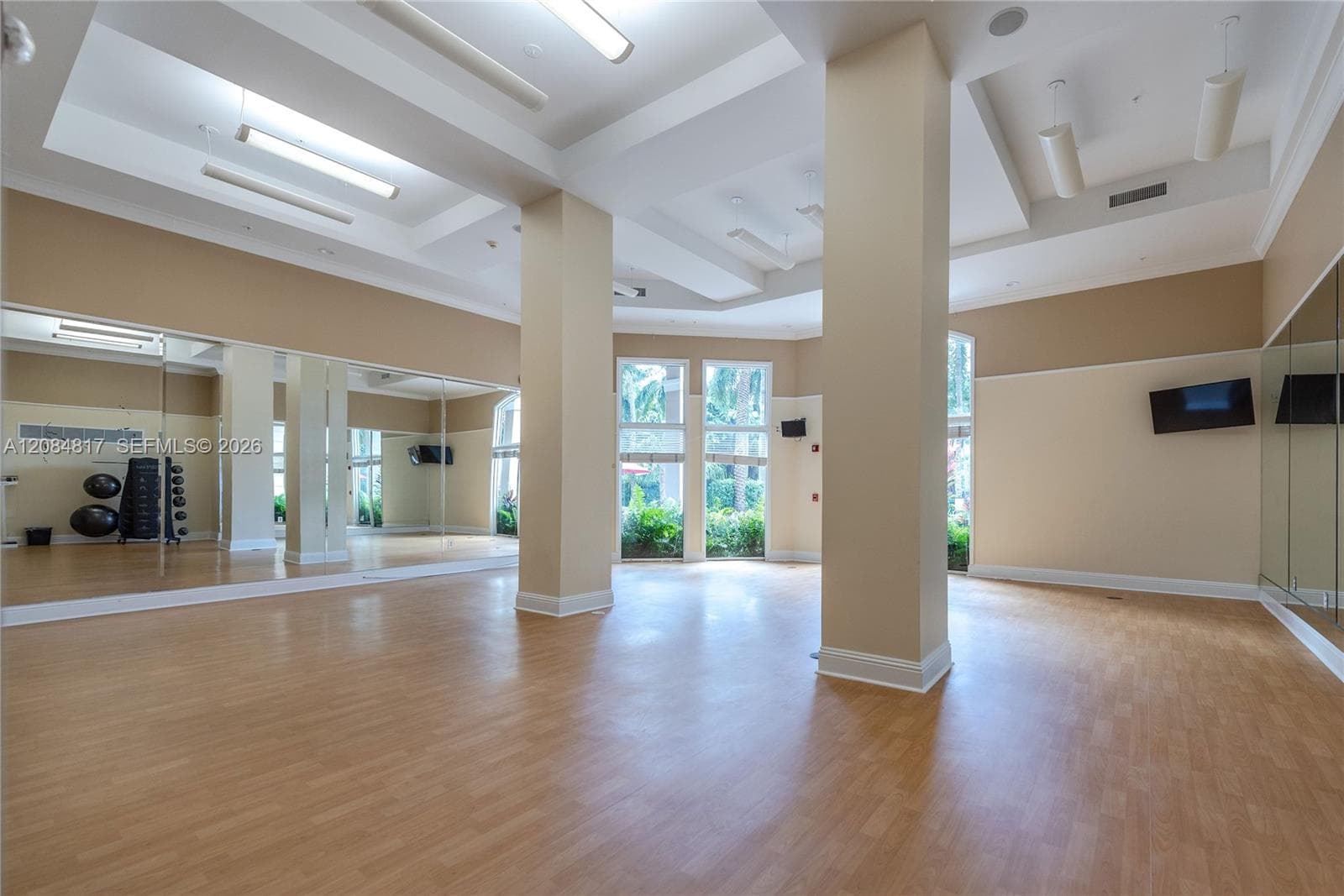 Porto Bellagio · #1414 in Sunny Isles Beach - Photo 27