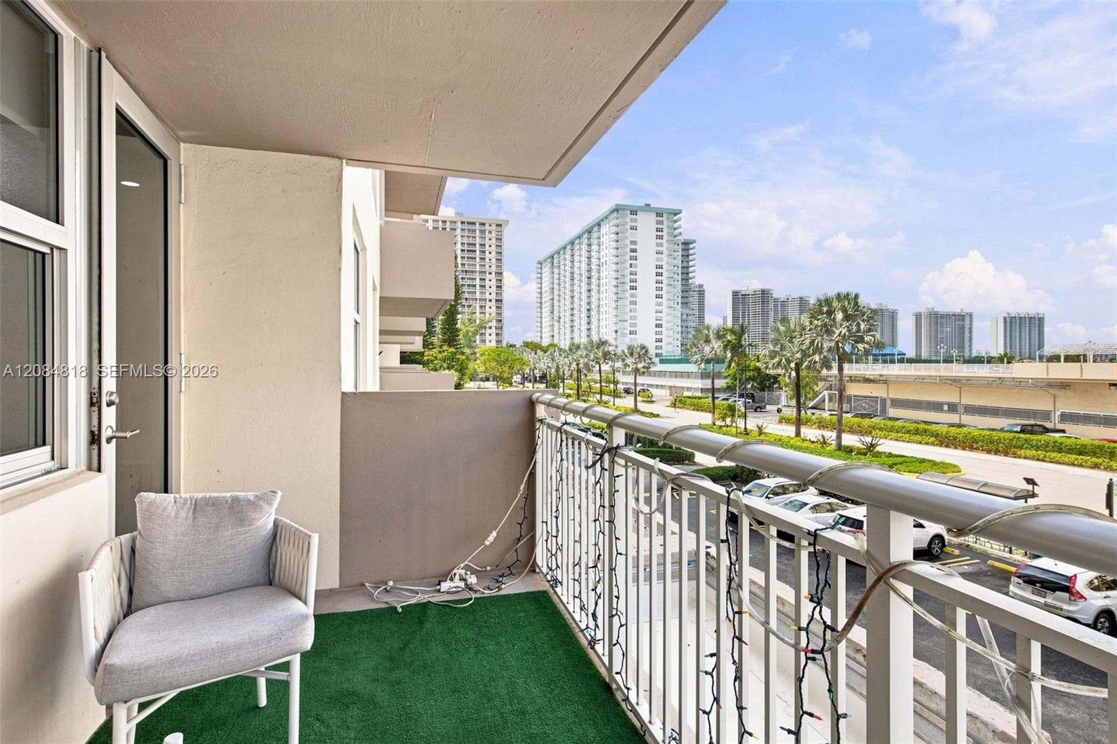 WINSTON TOWERS 100 CONDO · #211 in Sunny Isles Beach - Photo 22
