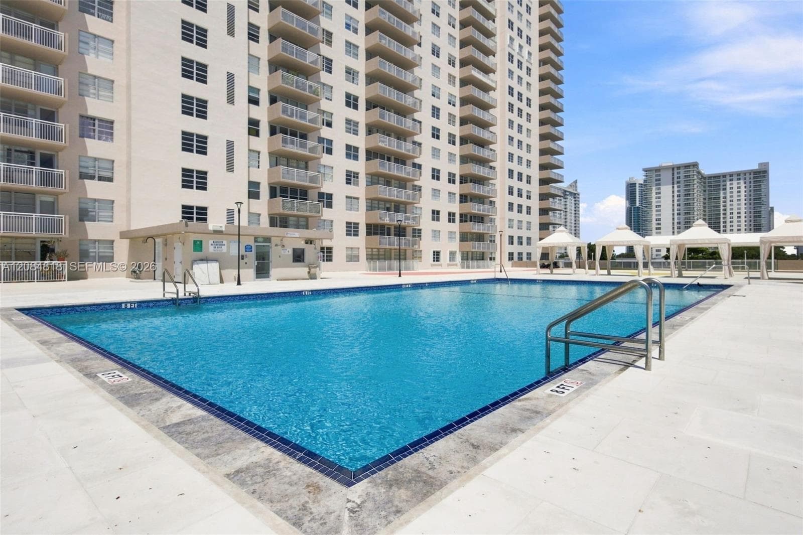 WINSTON TOWERS 100 CONDO · #211 in Sunny Isles Beach - Photo 24