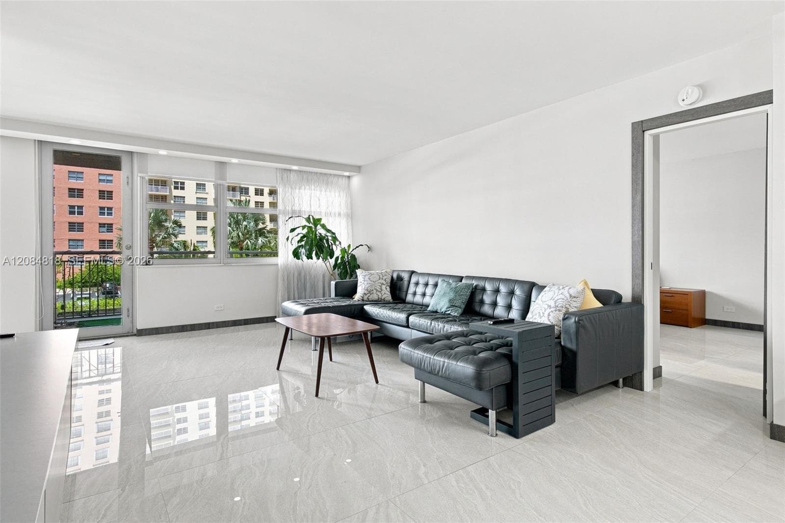 WINSTON TOWERS 100 CONDO · #211 in Sunny Isles Beach - Photo 10