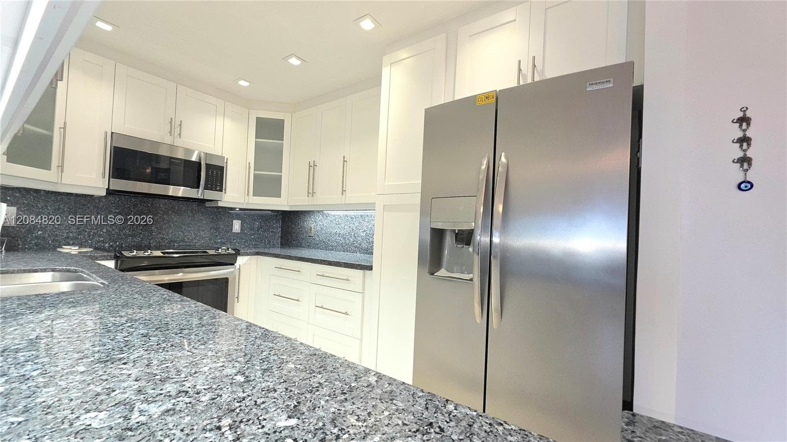 HEMISPHERES CONDO · #10N in Hallandale Beach - Photo 6