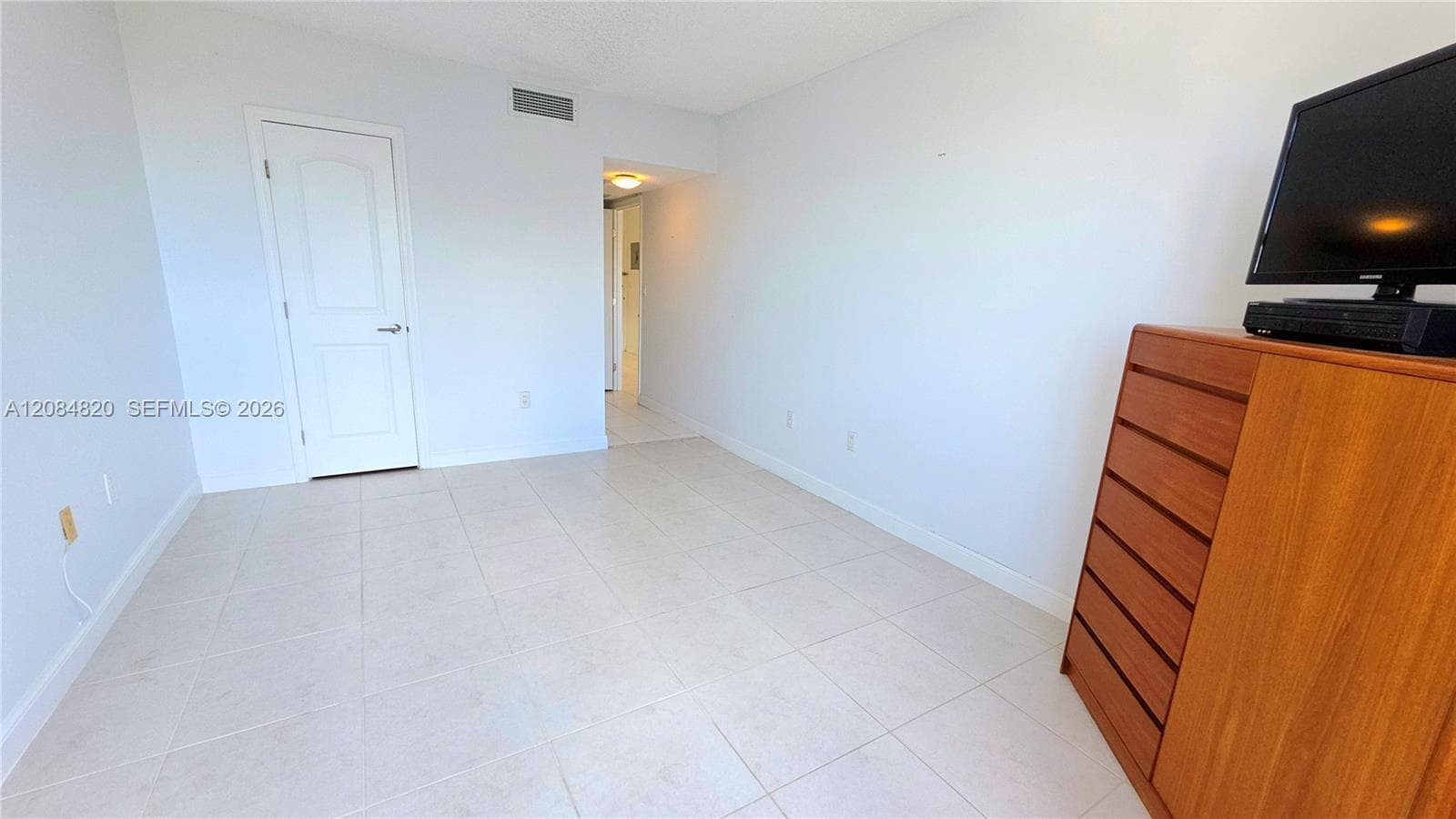 HEMISPHERES CONDO · #10N in Hallandale Beach - Photo 18
