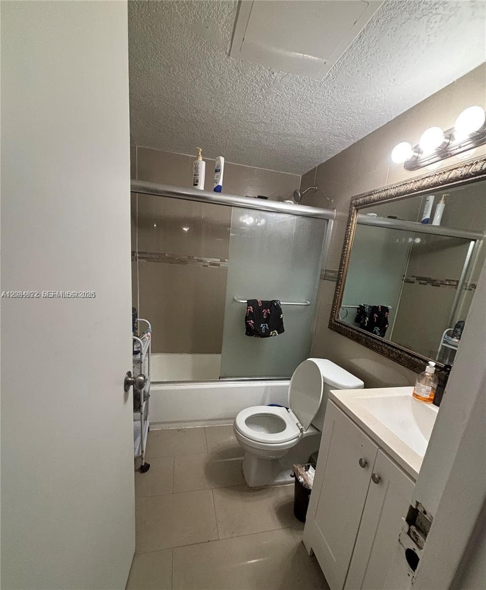 GOLDEN GATE APARTMENTS CO · #109 in Miami - Photo 2