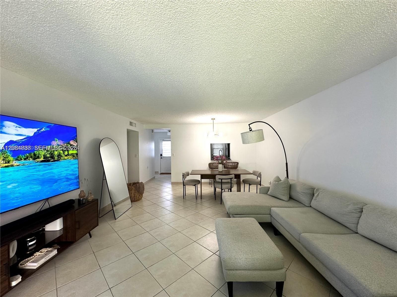 MEADOWBROOK TOWERS · #102 in Hallandale Beach - Photo 1