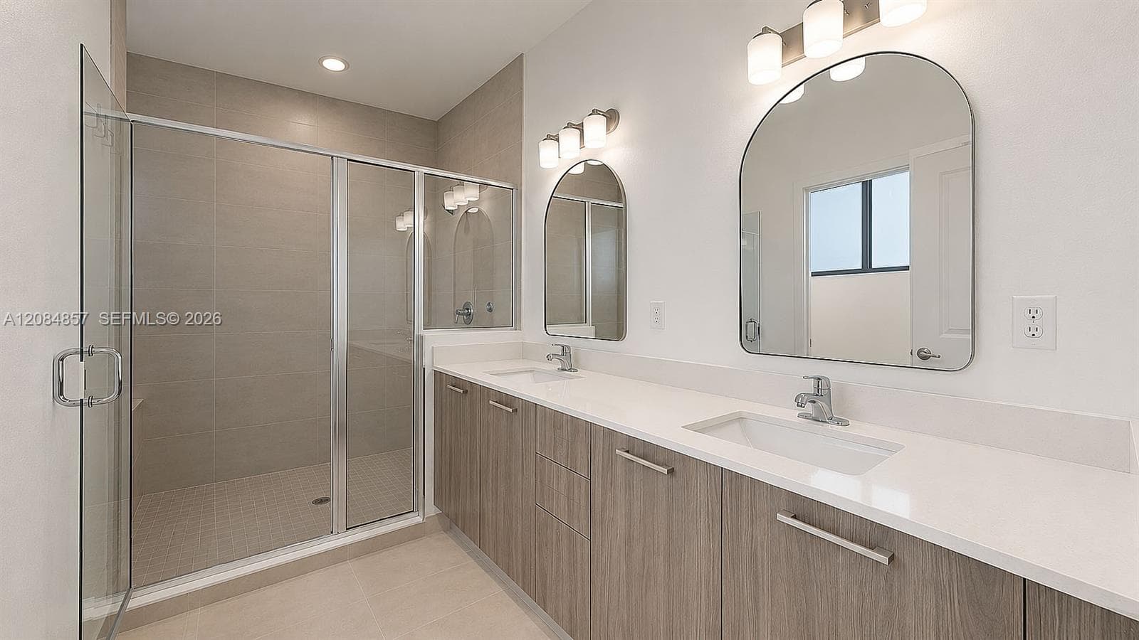 15811 SW 136th Ter photo 26