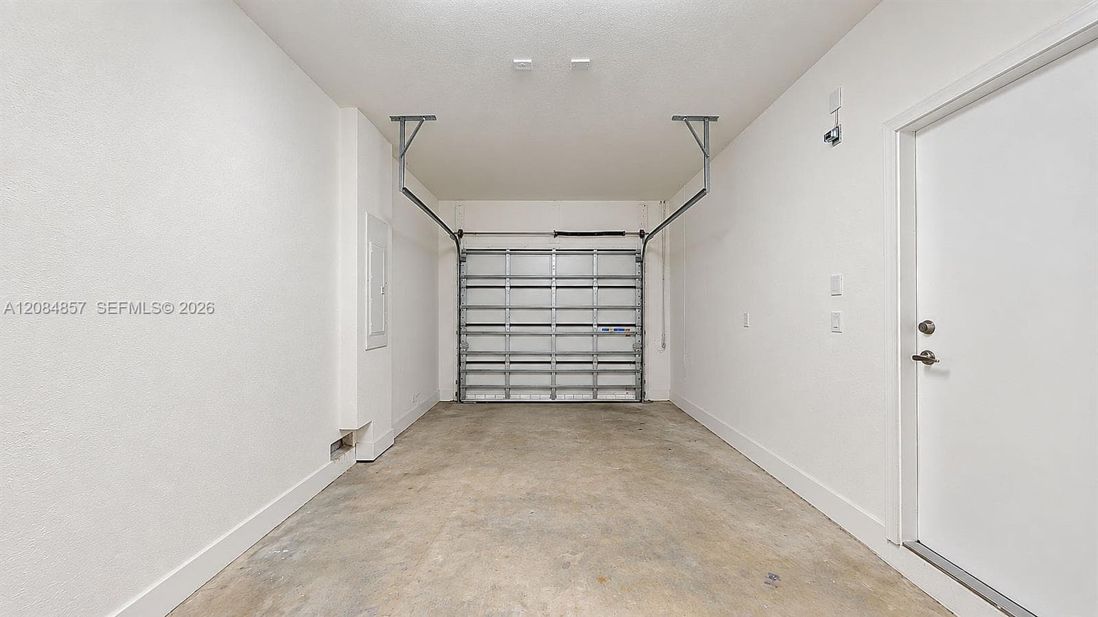 15811 SW 136th Ter photo 51