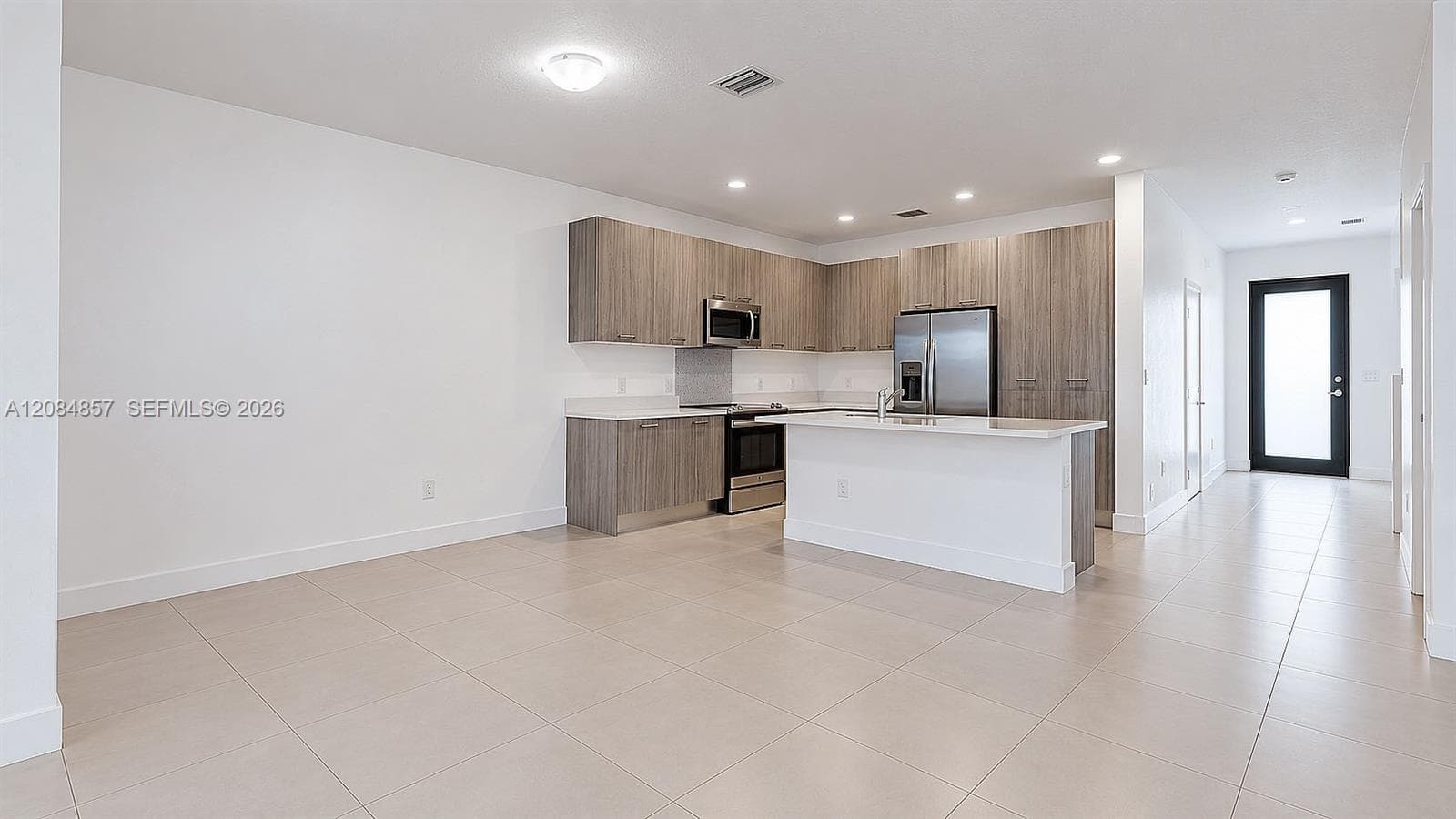 15811 SW 136th Ter photo 11