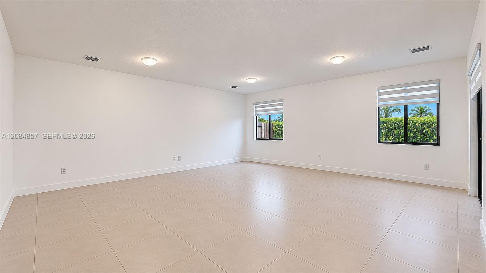 15811 SW 136th Ter photo 19
