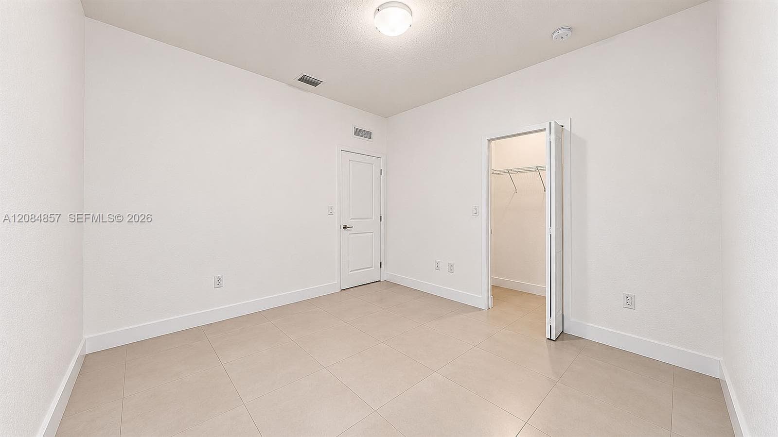 15811 SW 136th Ter photo 40