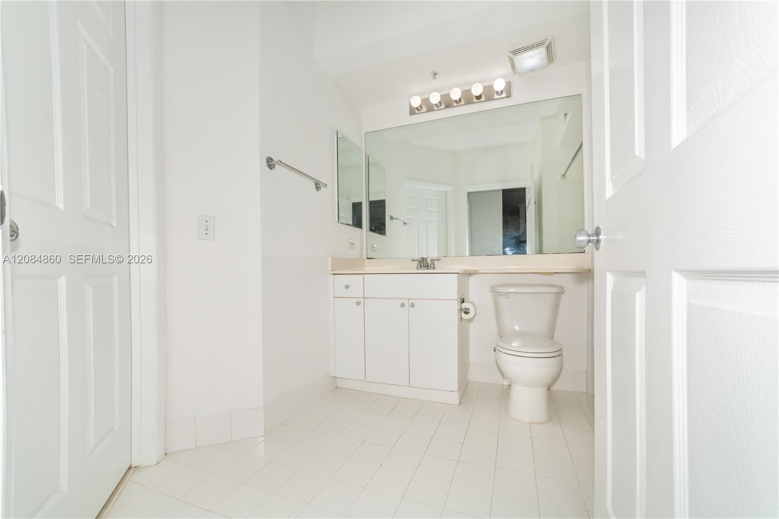 Porto Bellagio · #2512 in Sunny Isles Beach - Photo 23